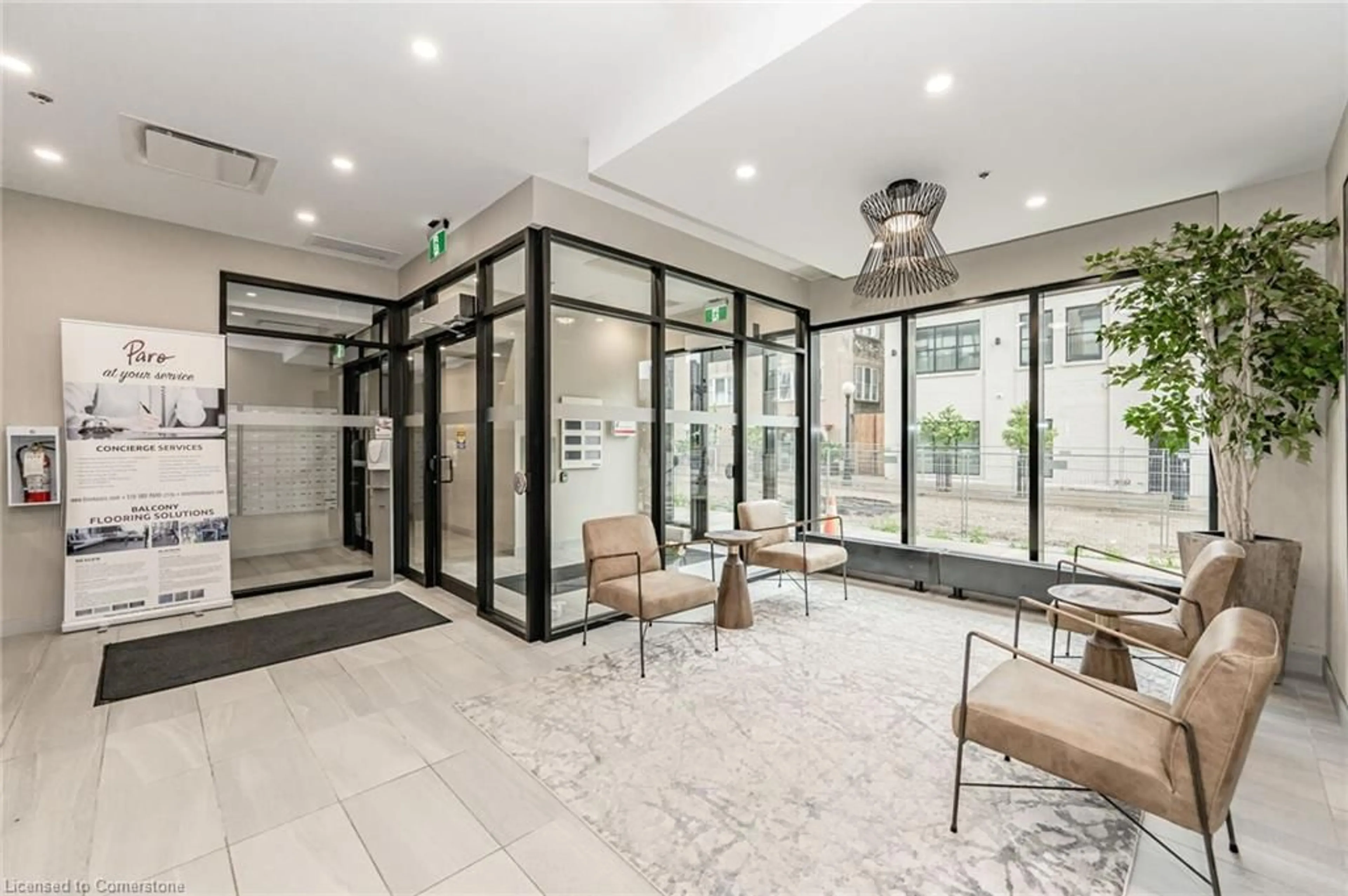 Indoor foyer for 60 Charles St #2904, Kitchener Ontario N2G 0C9