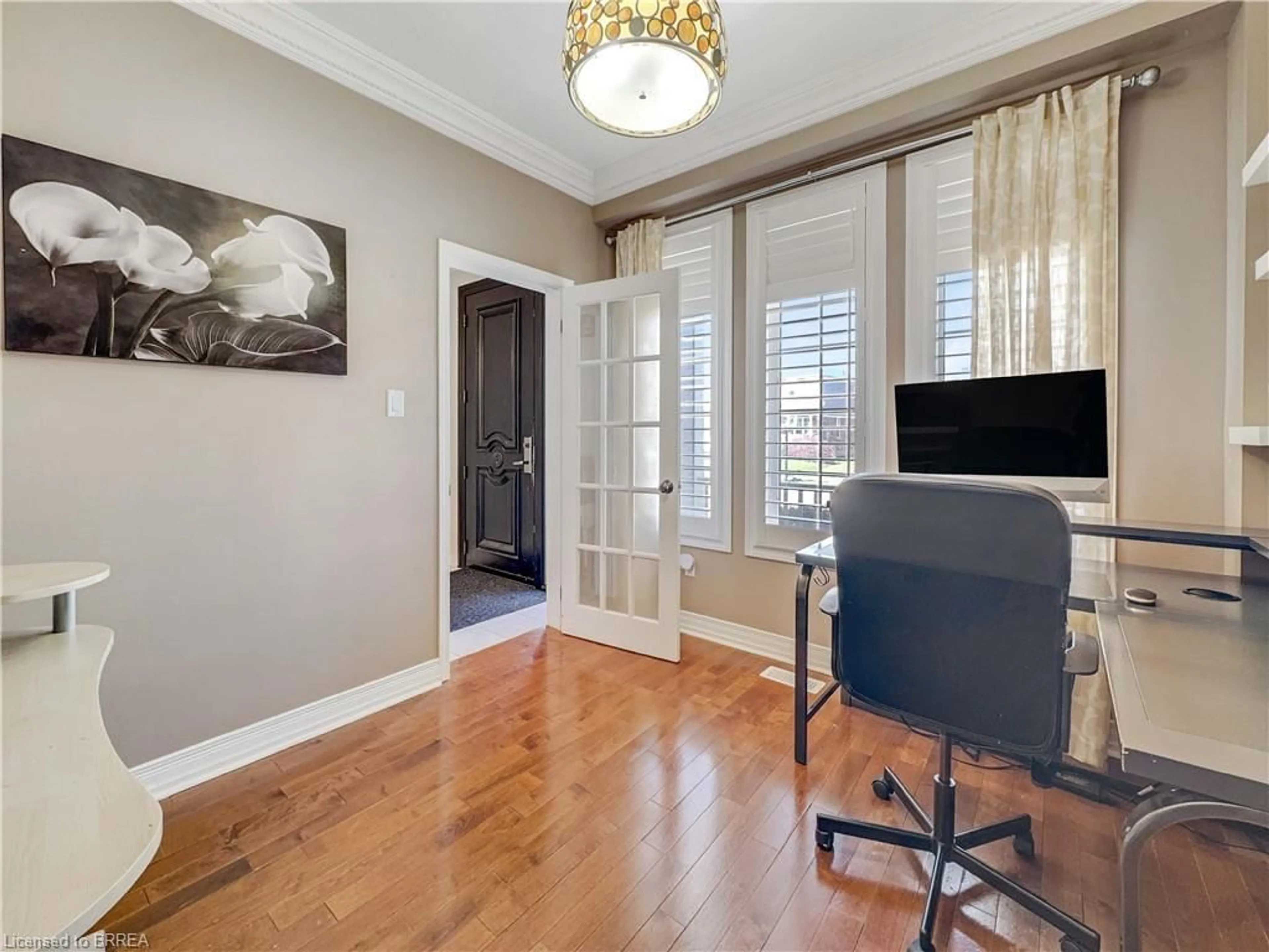 A pic of a room for 155 Hunter Way, Brantford Ontario N3T 0B2