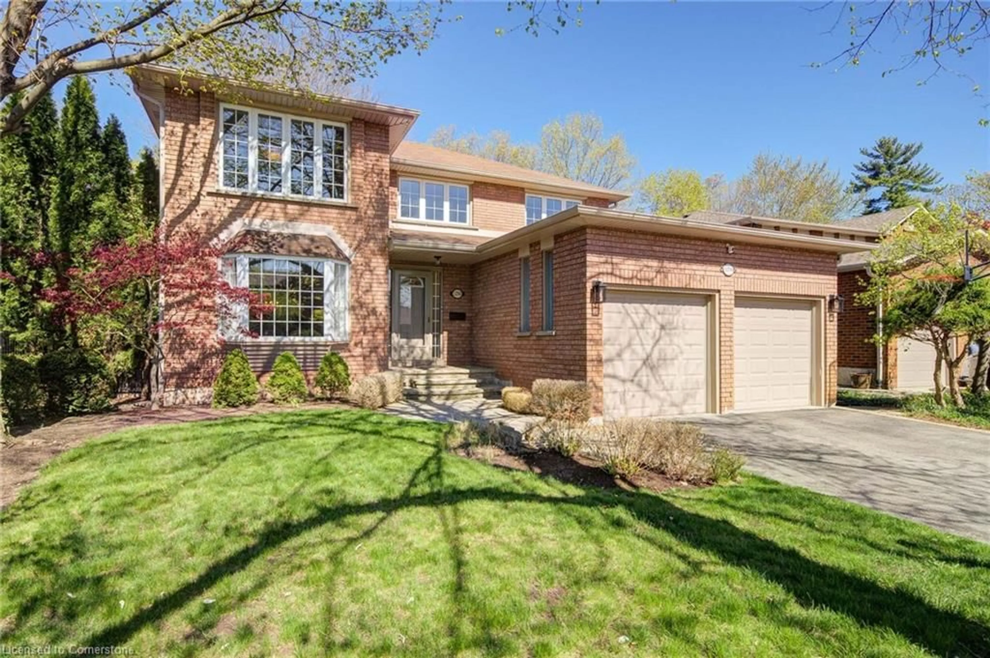 Home with brick exterior material, street for 1250 Old Colony Rd, Oakville Ontario L6M 1J8