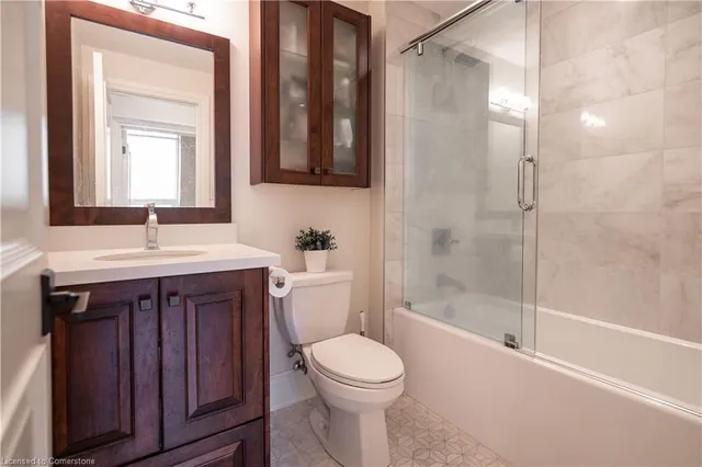 Additional property image - 397 King St Unit 213