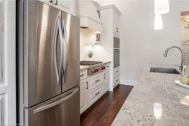 Additional property image - 397 King St Unit 213