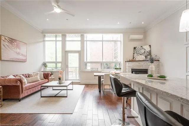 Additional property image - 397 King St Unit 213