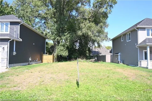 Additional property image - 9 Clare Ave