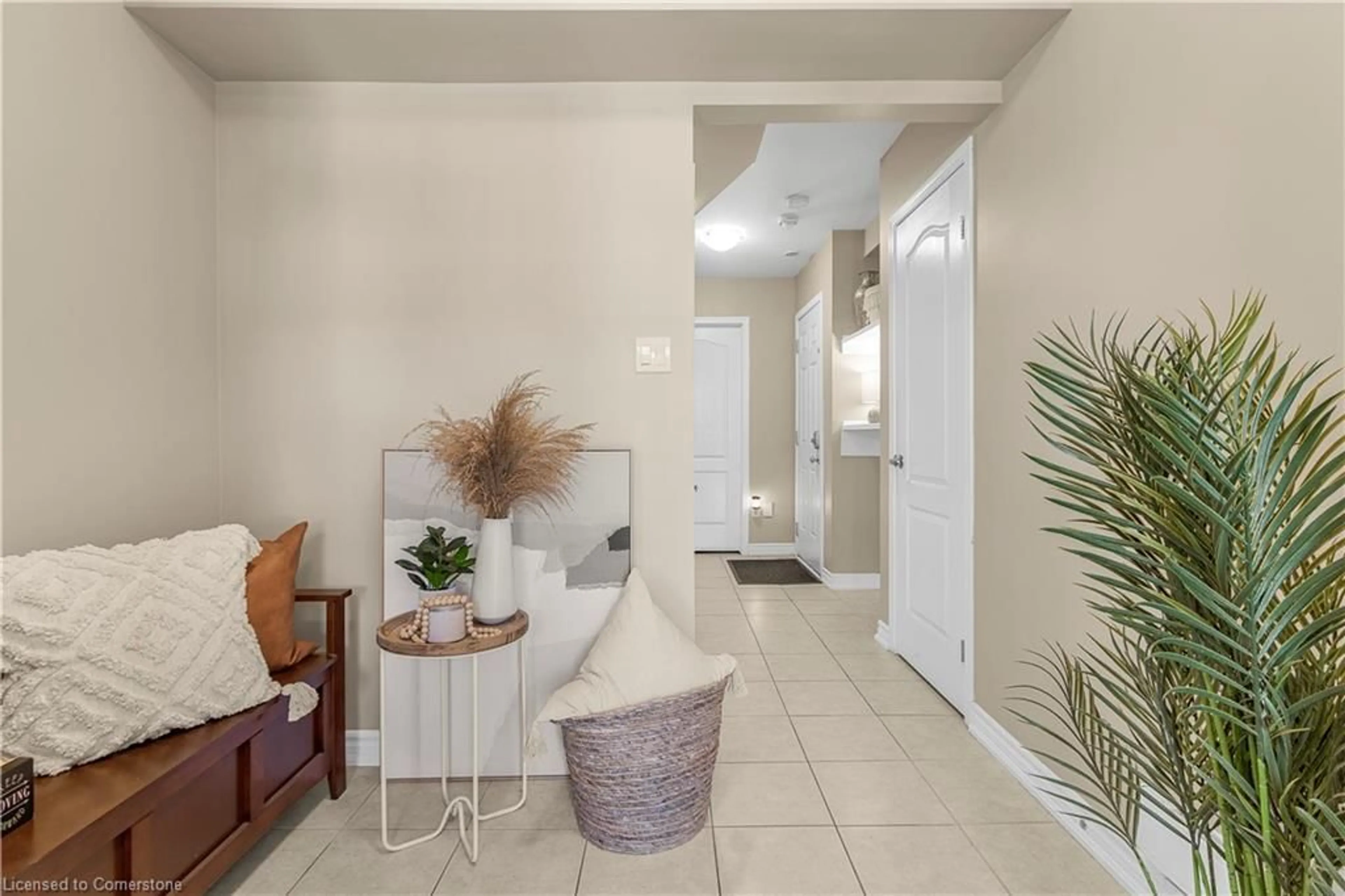 Indoor entryway for 6 Stratus St, Kitchener Ontario N2R 1R4
