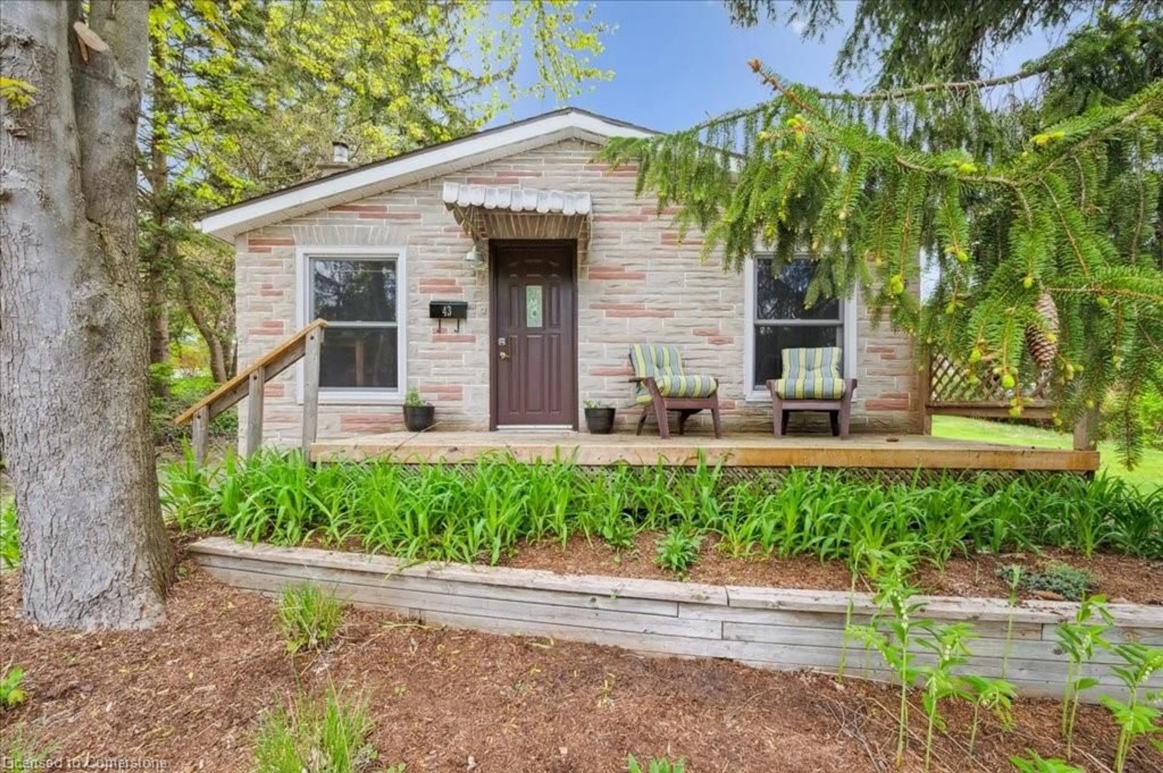 Home with brick exterior material, street for 43 Jardine St, Cambridge Ontario N3C 1P9
