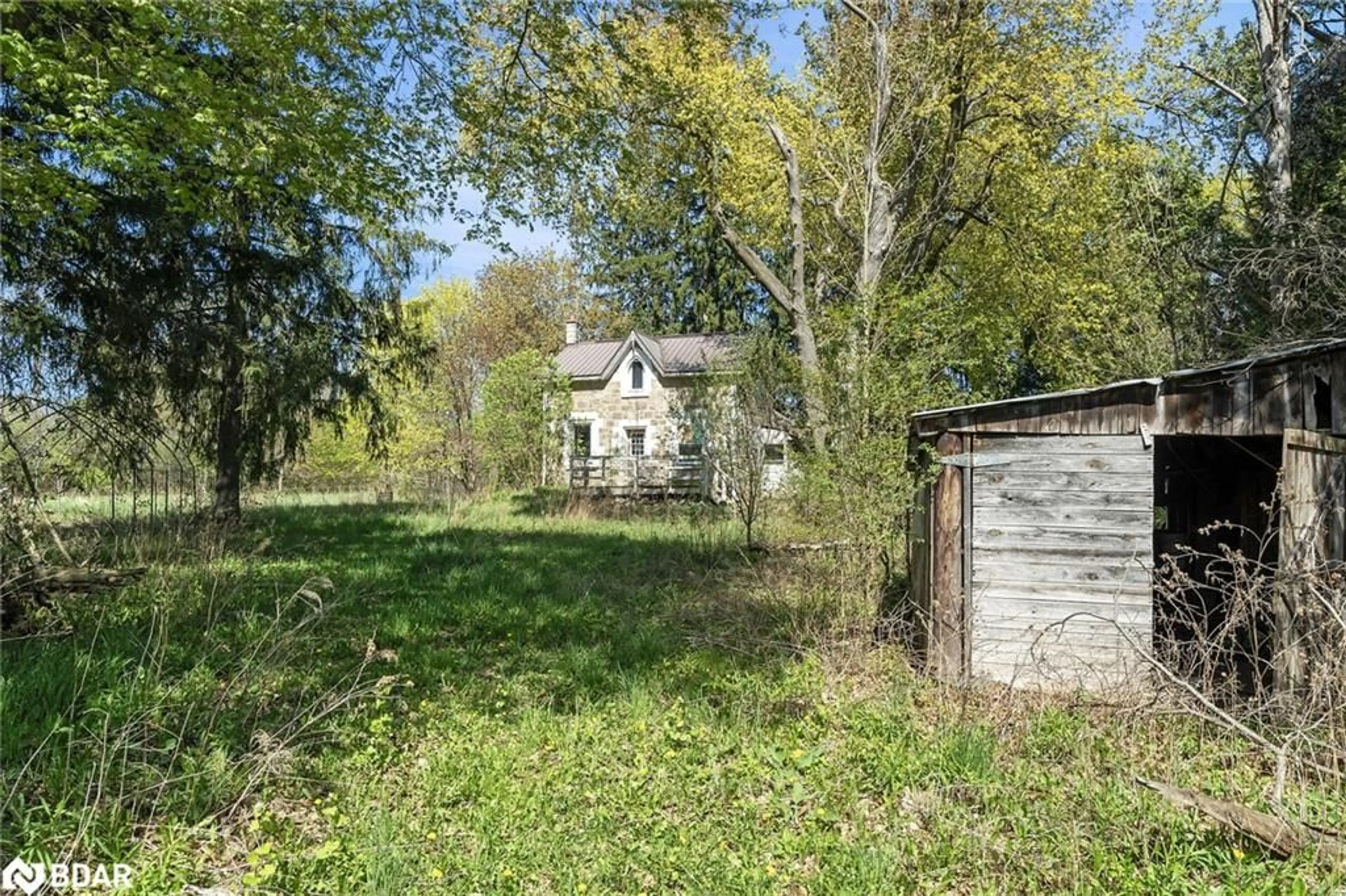 Shed for 9414 First Line Nassagweya, Milton Ontario L9T 2X7
