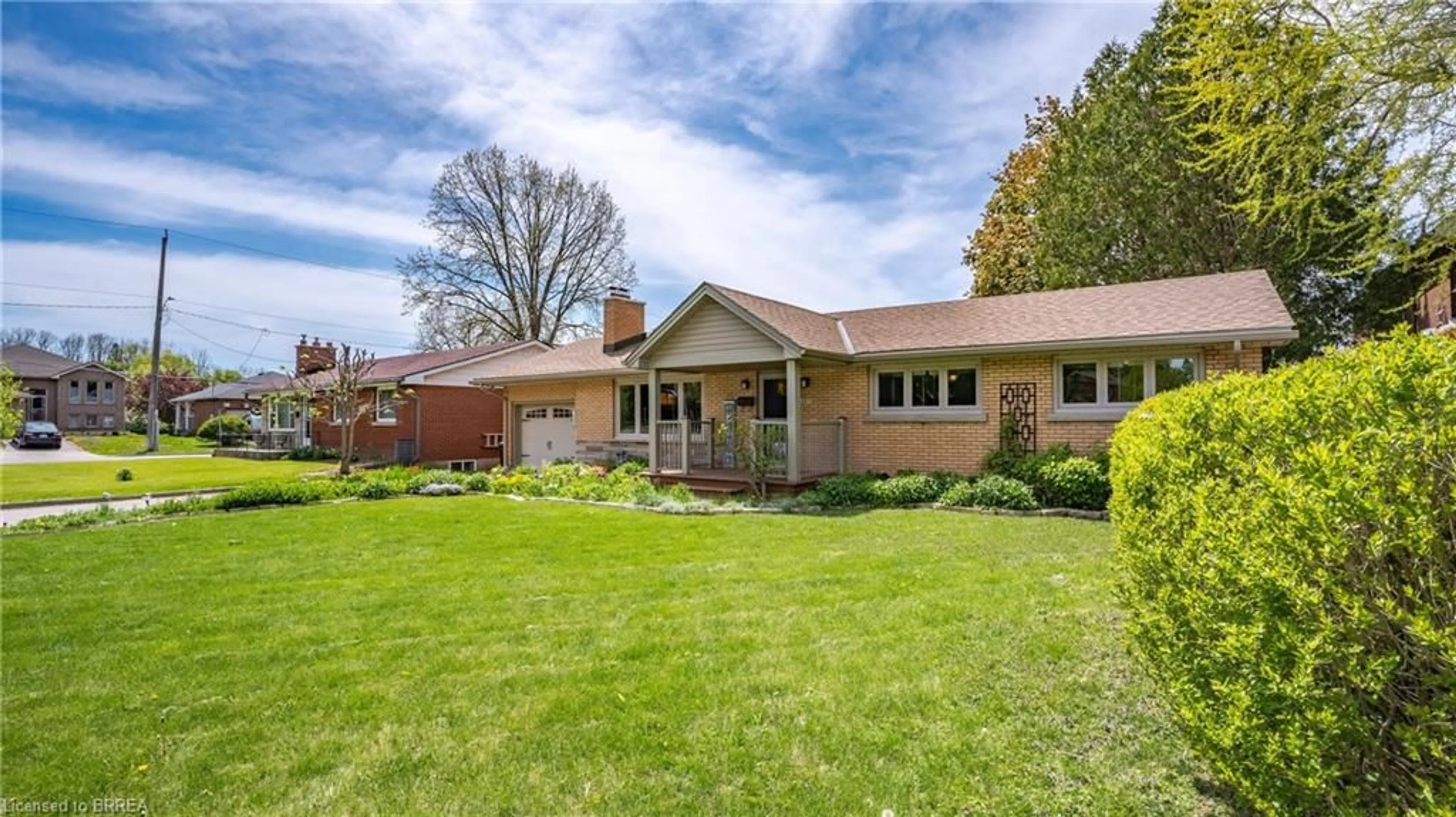 Home with brick exterior material, street for 283 Erie Ave, Brantford Ontario N3S 2H5