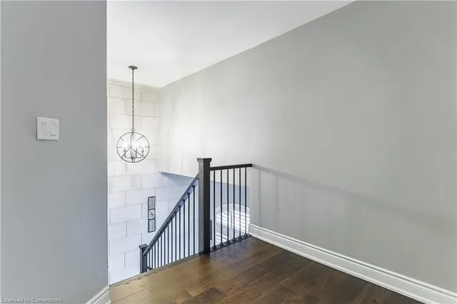 Additional property image - 8 Cesar Pl