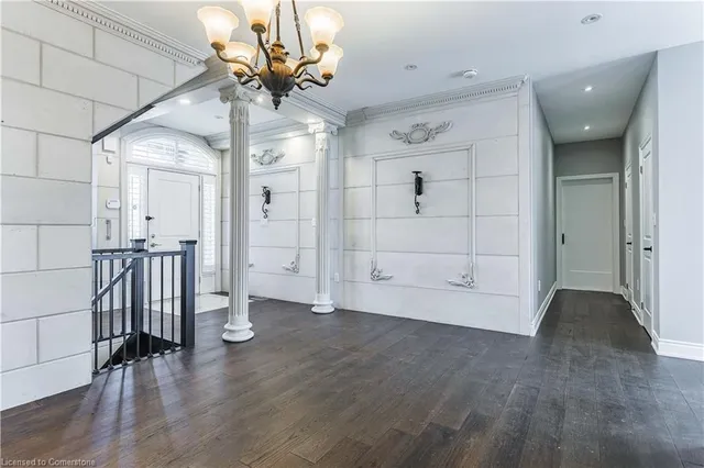 Additional property image - 8 Cesar Pl