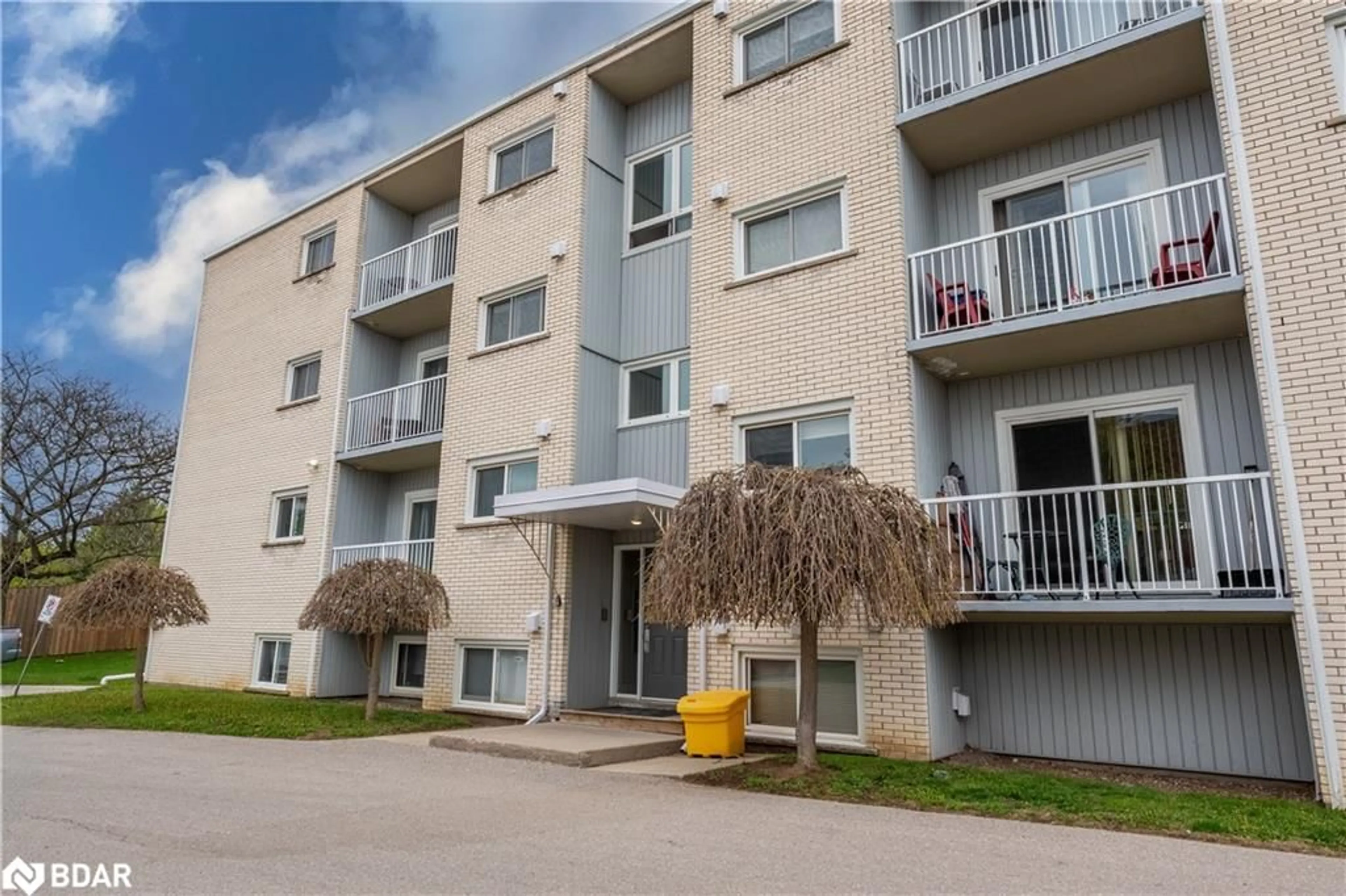 Patio, building for 37 Conroy Cres #7, Guelph Ontario N1G 2V5