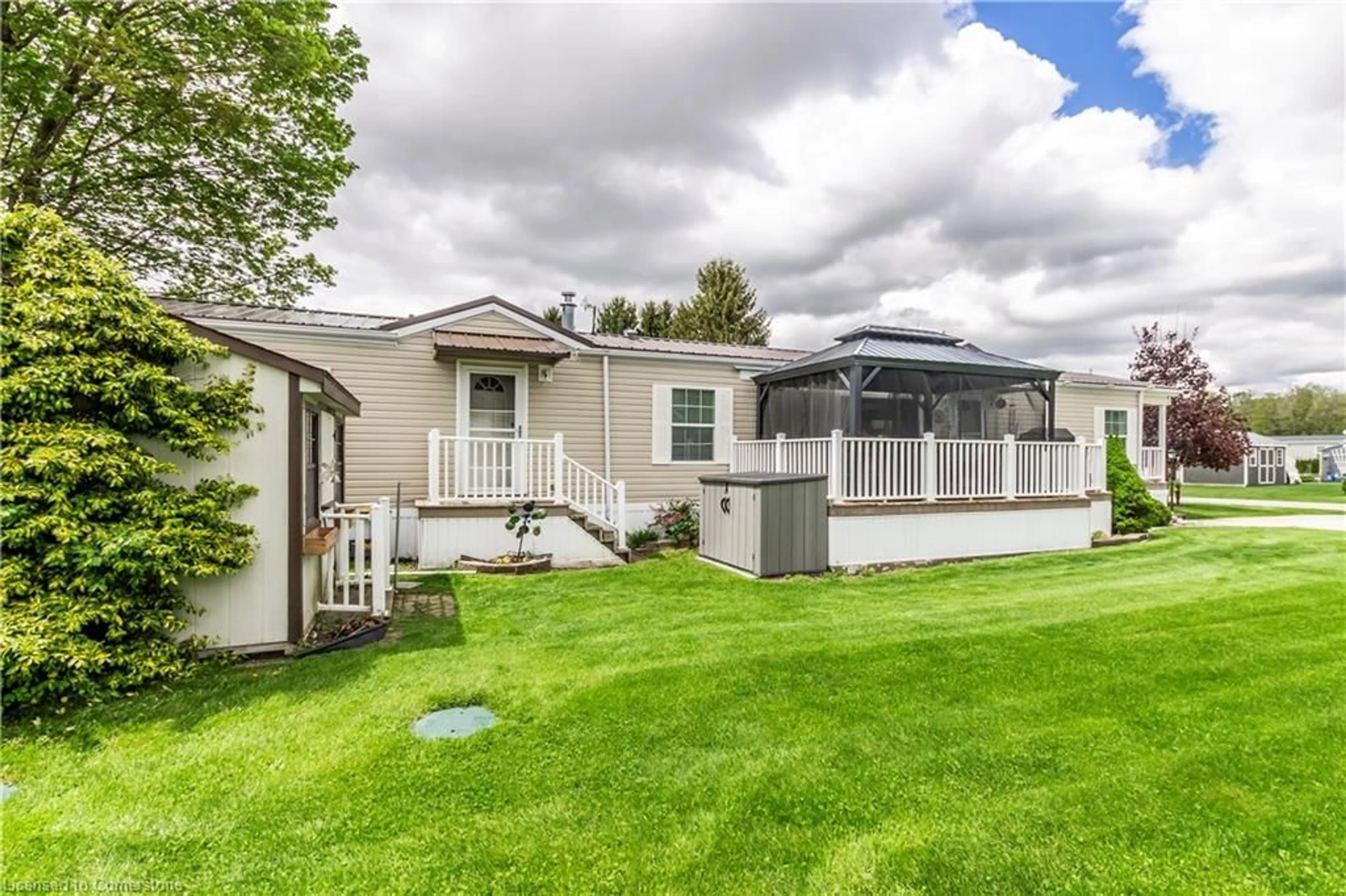Home with vinyl exterior material, unknown for 11981 Plank Rd #18, Bayham (Munic) Ontario N4G 4G9