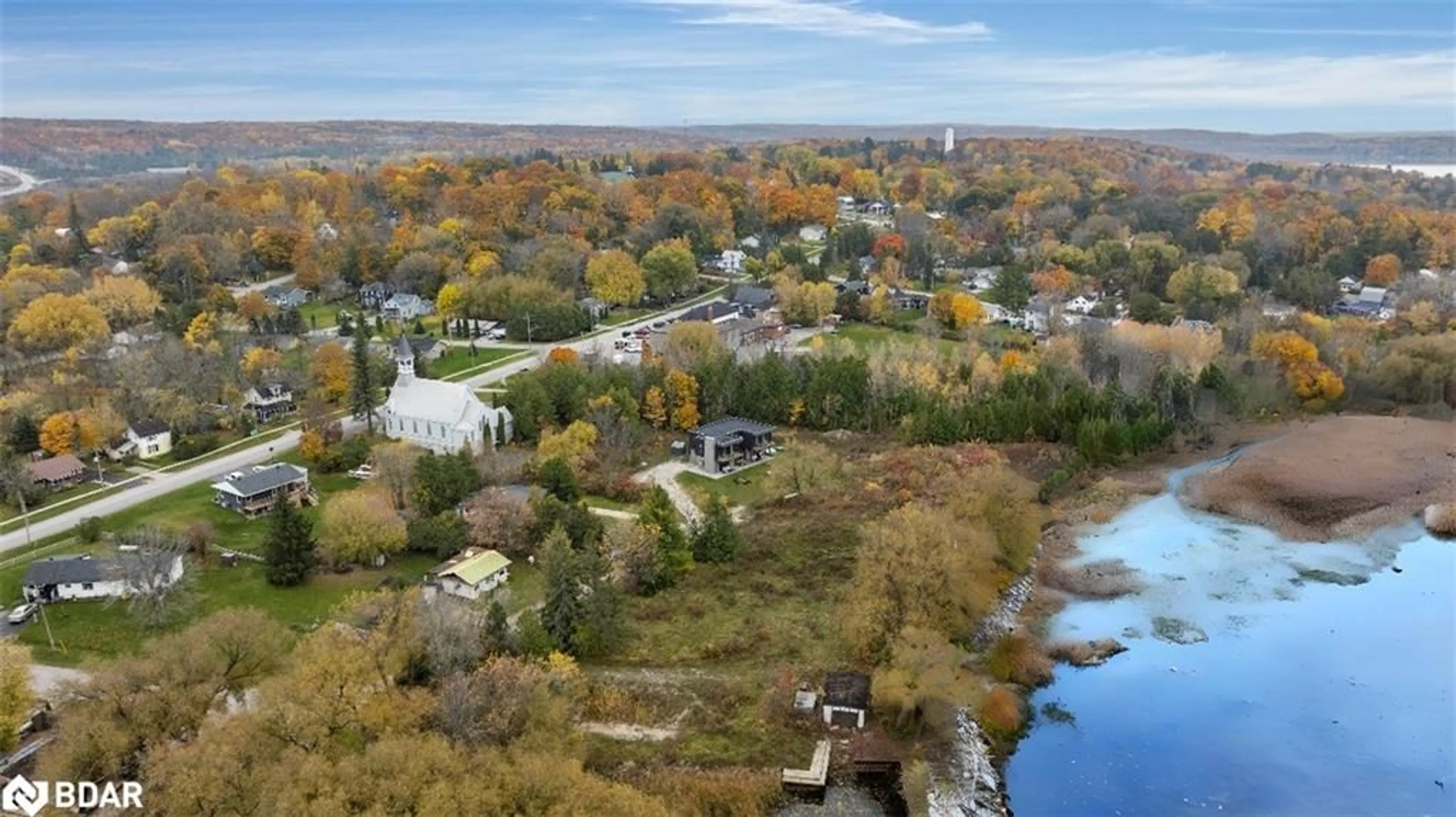 A pic from outside/outdoor area/front of a property/back of a property/a pic from drone, water/lake/river/ocean view for 31, 8, 20, 30,  Hemlock Ave, Waubaushene Ontario L0K 2C0