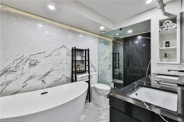 Additional property image - 200 Stinson St Unit 318