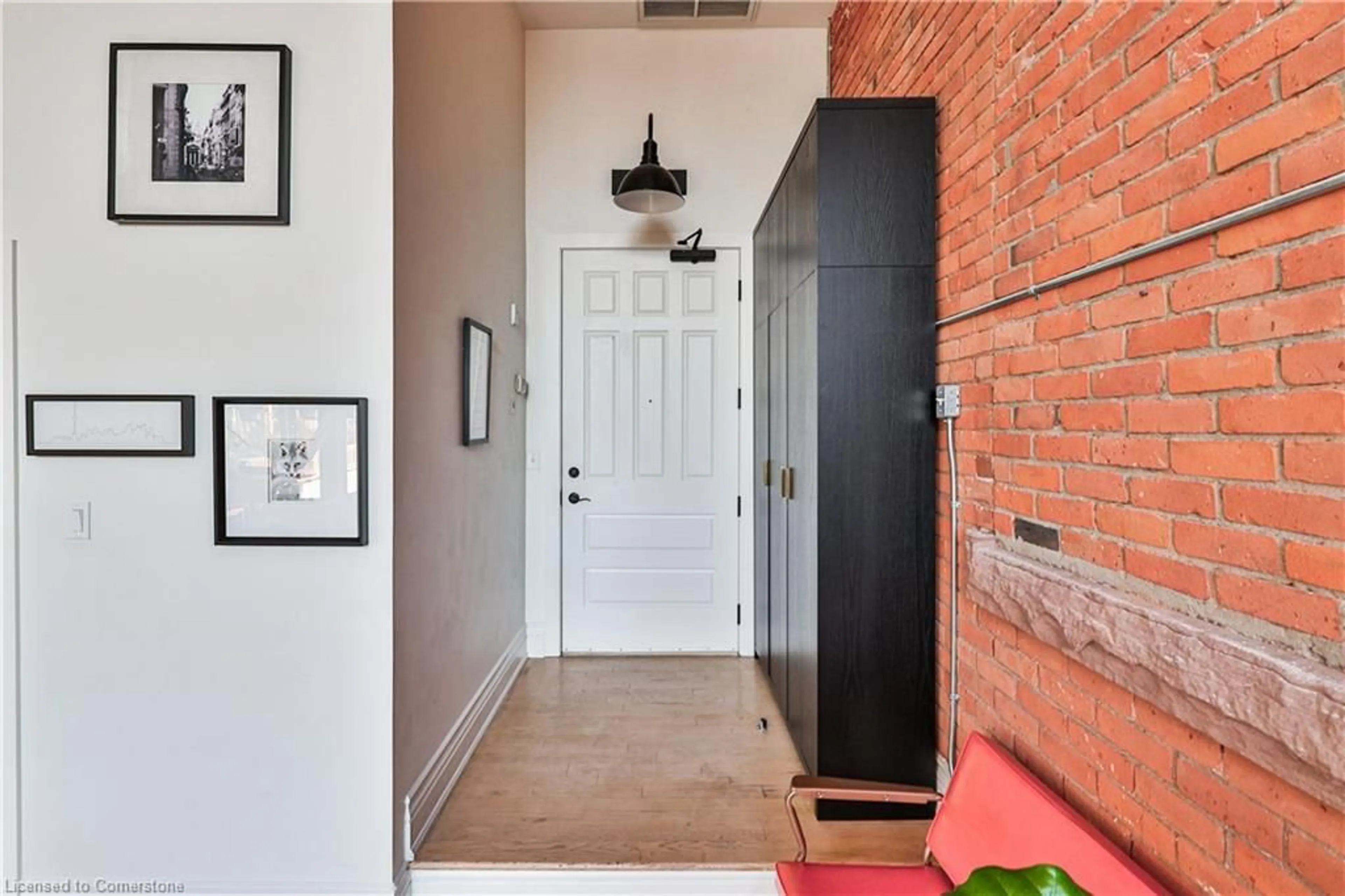 Indoor entryway for 200 Stinson St #318, Hamilton Ontario L8N 4J5