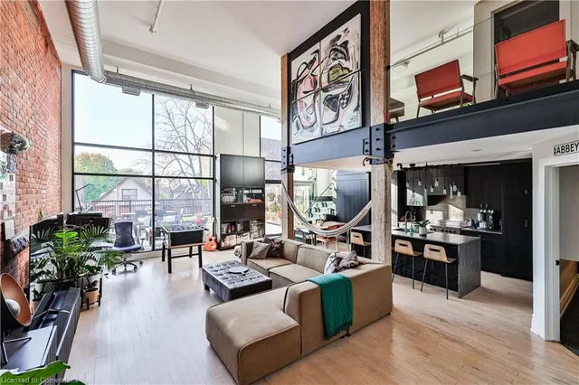 Additional property image - 200 Stinson St Unit 318