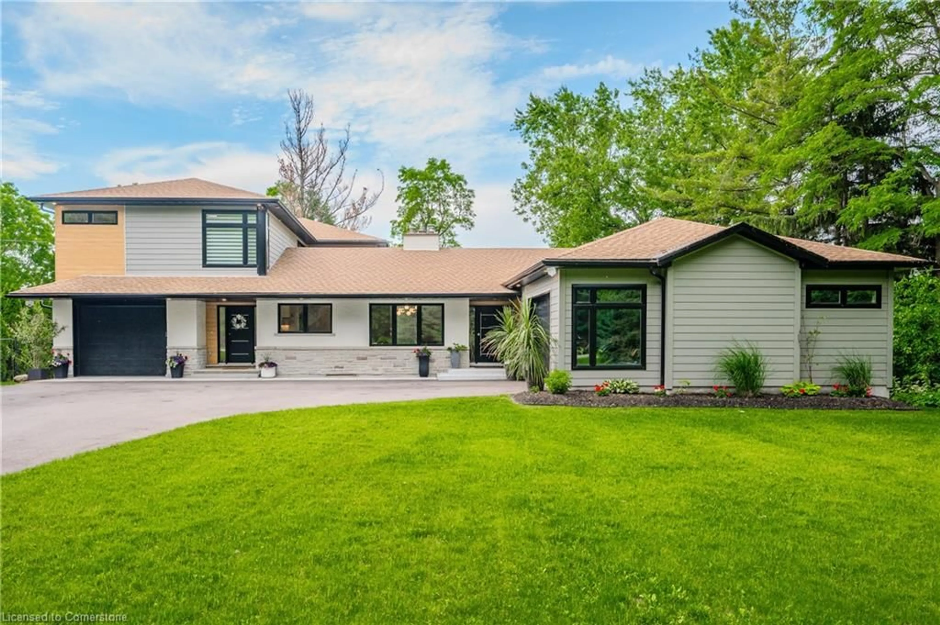 Home with vinyl exterior material, street for 195 Riverbank Dr, Cambridge Ontario N3H 4R6