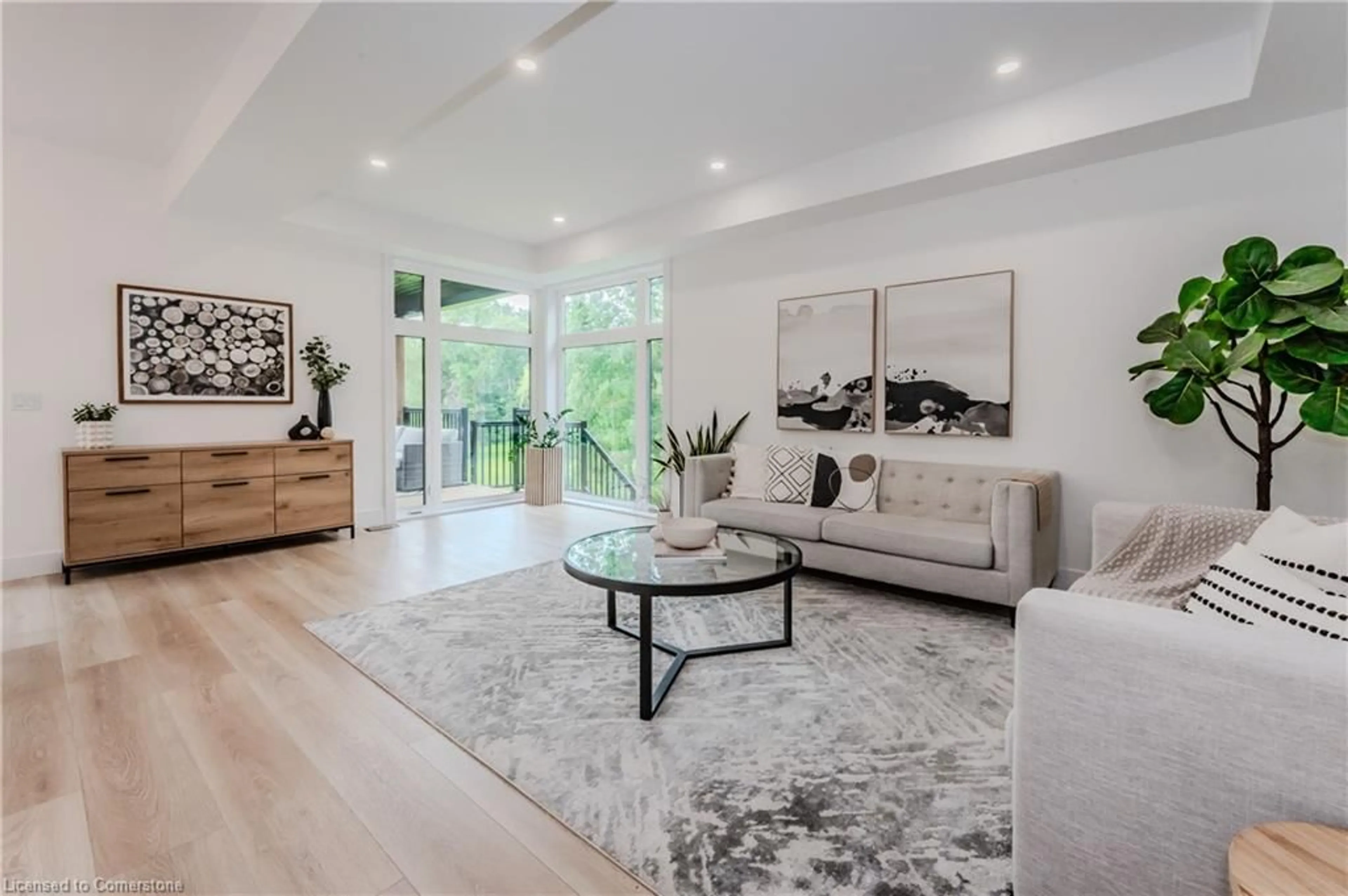 Living room with furniture, unknown for 195 Riverbank Dr, Cambridge Ontario N3H 4R6