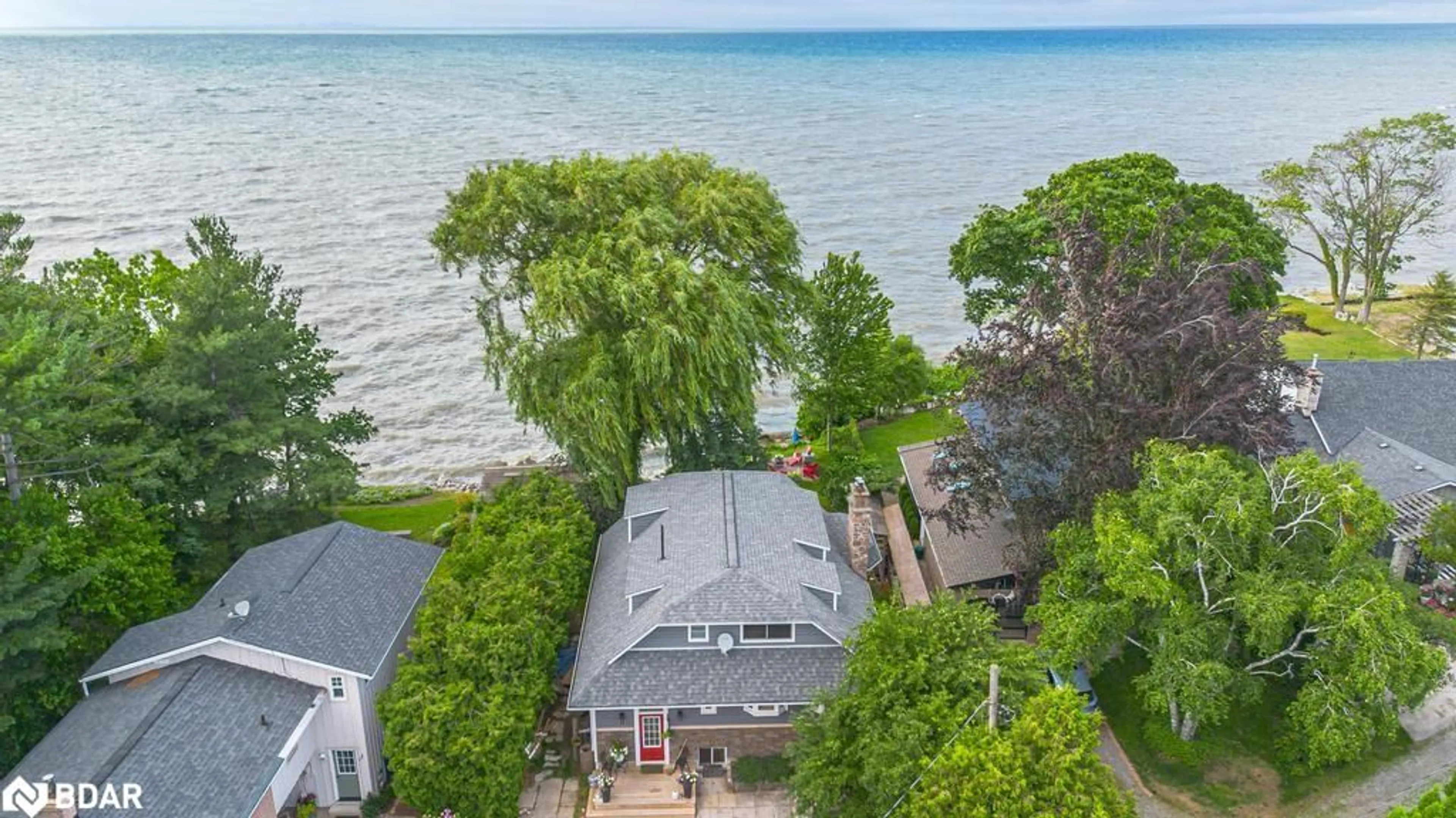 A pic from outside/outdoor area/front of a property/back of a property/a pic from drone, water/lake/river/ocean view for 6 Firelane 6a, Niagara-on-the-Lake Ontario L0S 1J0