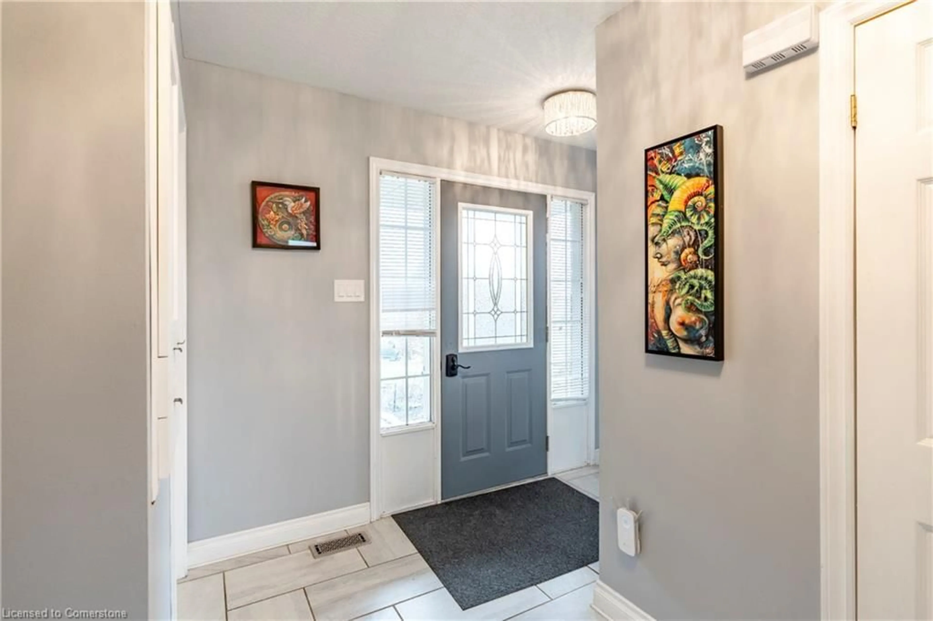Indoor entryway for 49 Torrance Lane, Belwood Ontario N0B 1J0