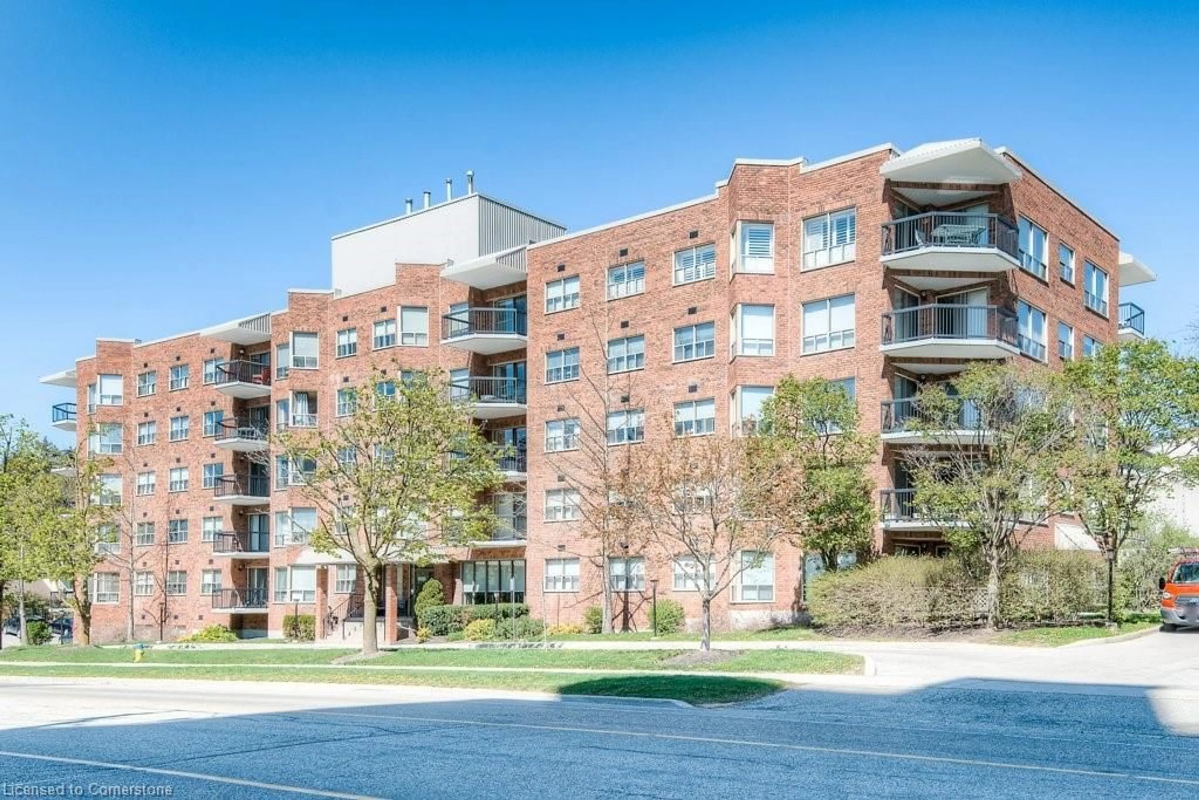 Unknown for 300 Keats Way #205, Waterloo Ontario N2L 6E6