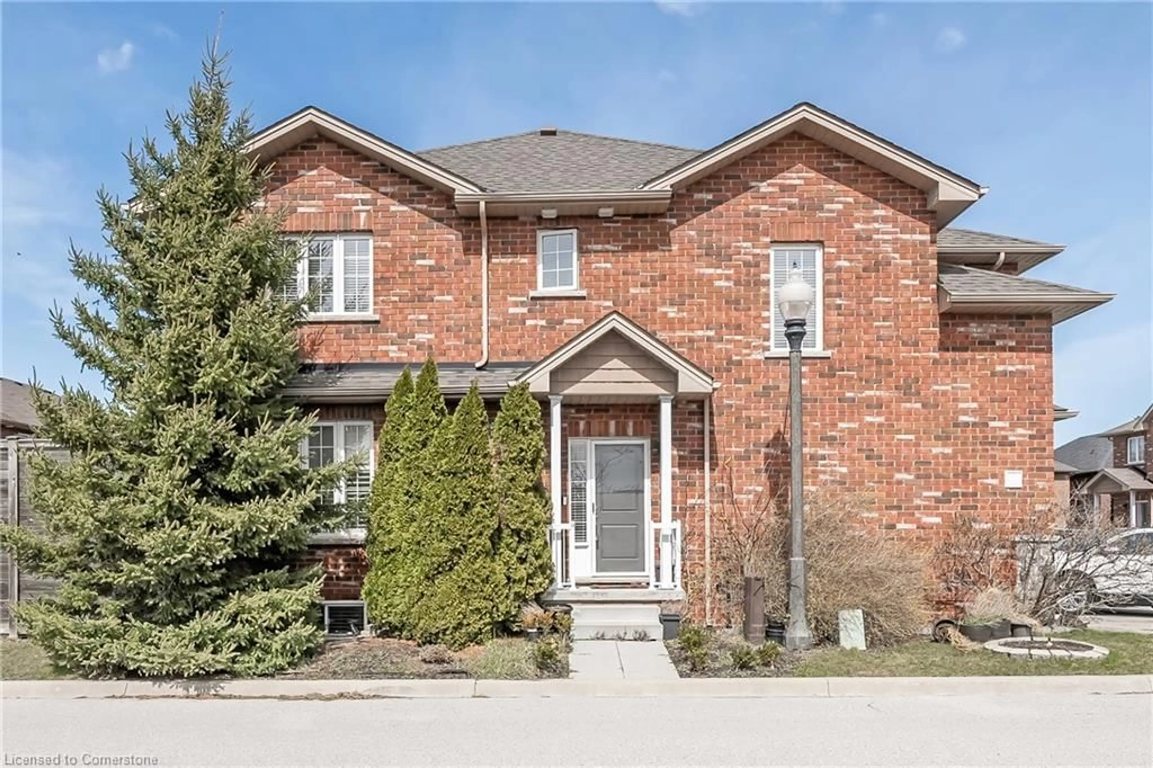 Home with brick exterior material, street for 45 Seabreeze Cres #19, Stoney Creek Ontario L8E 5C8