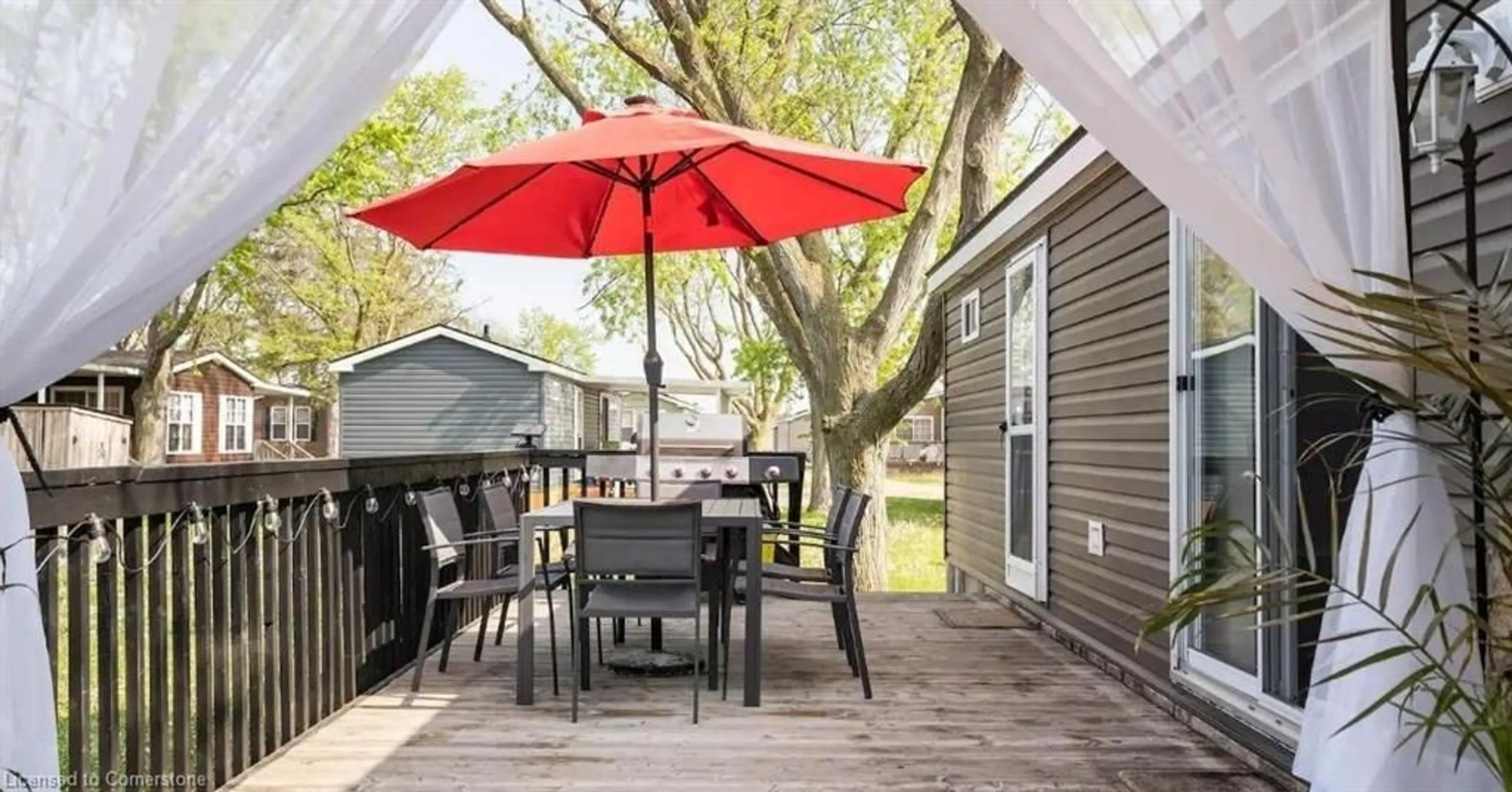 Patio, street for 1501 Line 8 Rd #234, Niagara-on-the-Lake Ontario L0S 1L0