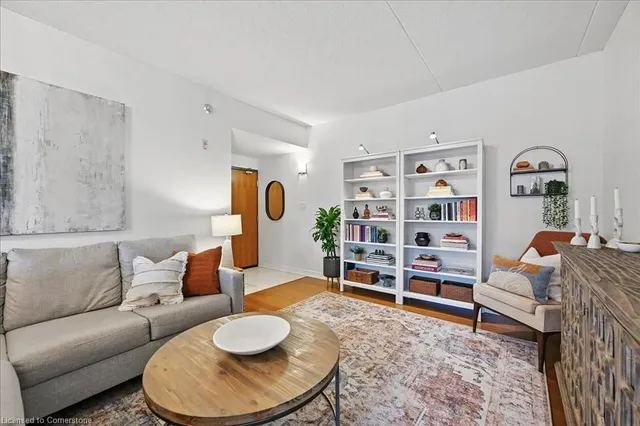 Additional property image - 4006 Kilmer Dr Unit 310