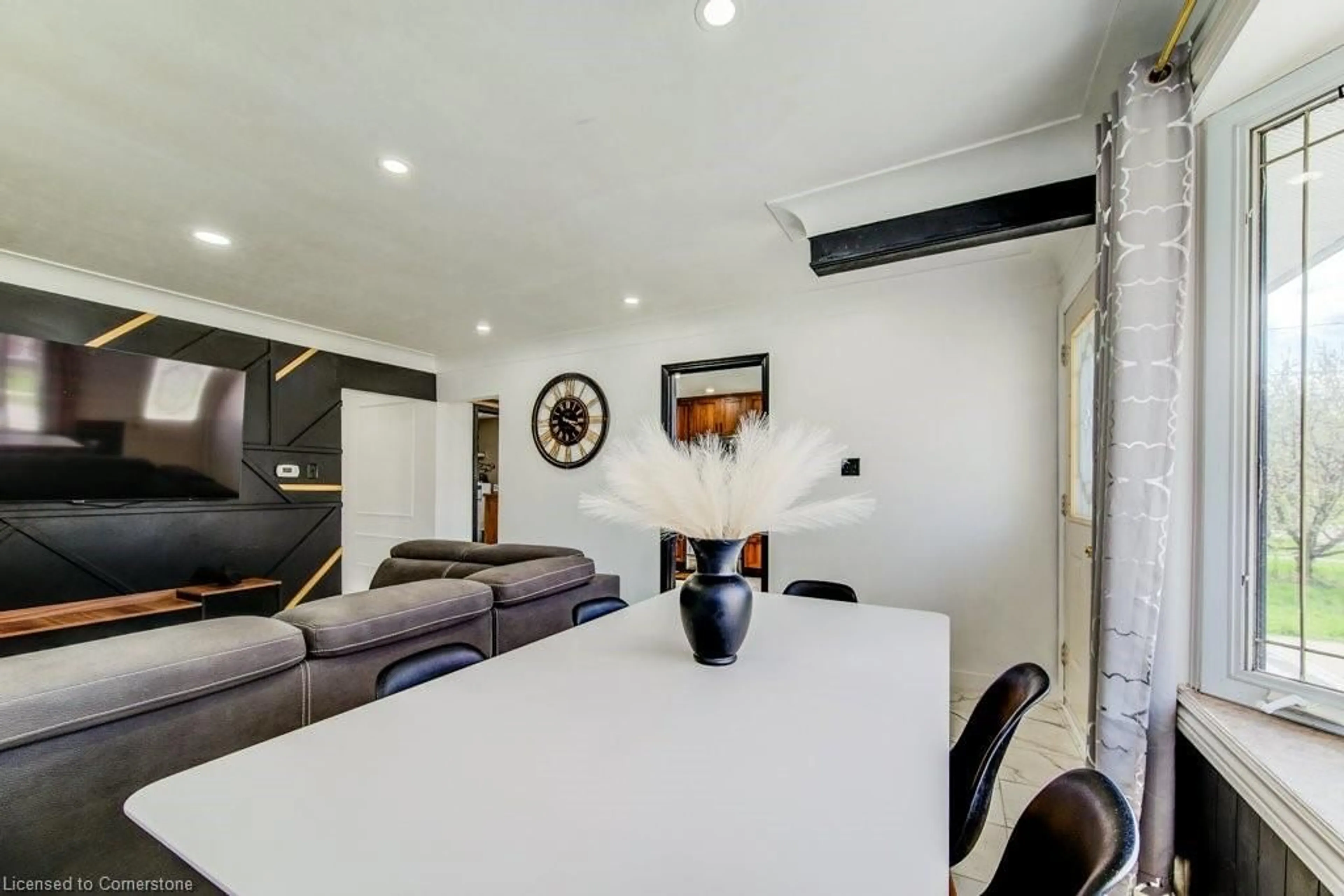 Unknown for 201 Glen Rd, Kitchener Ontario N2M 3G3