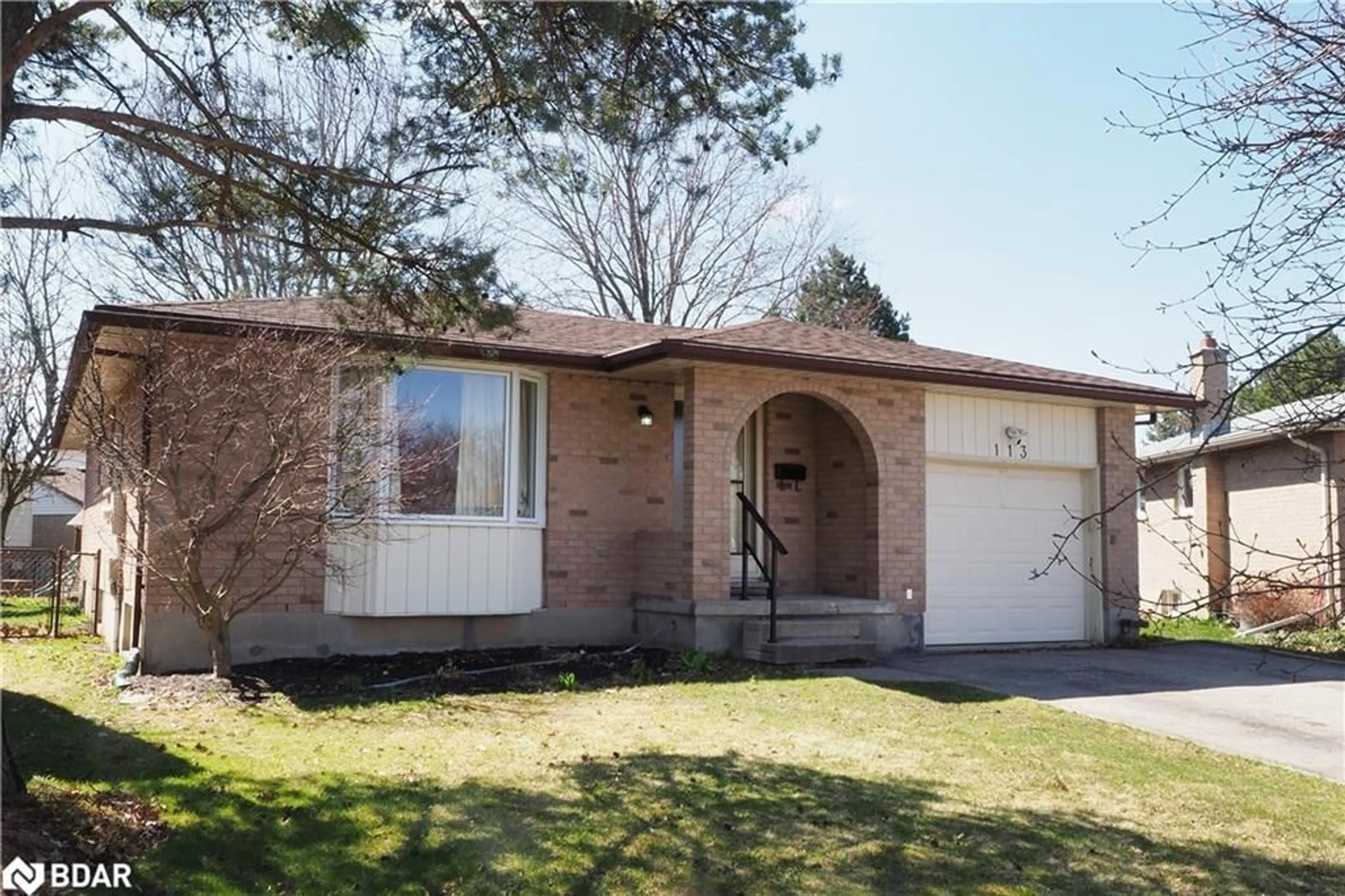 Home with brick exterior material, street for 113 Deerberry Pl, Waterloo Ontario N2V 1G2