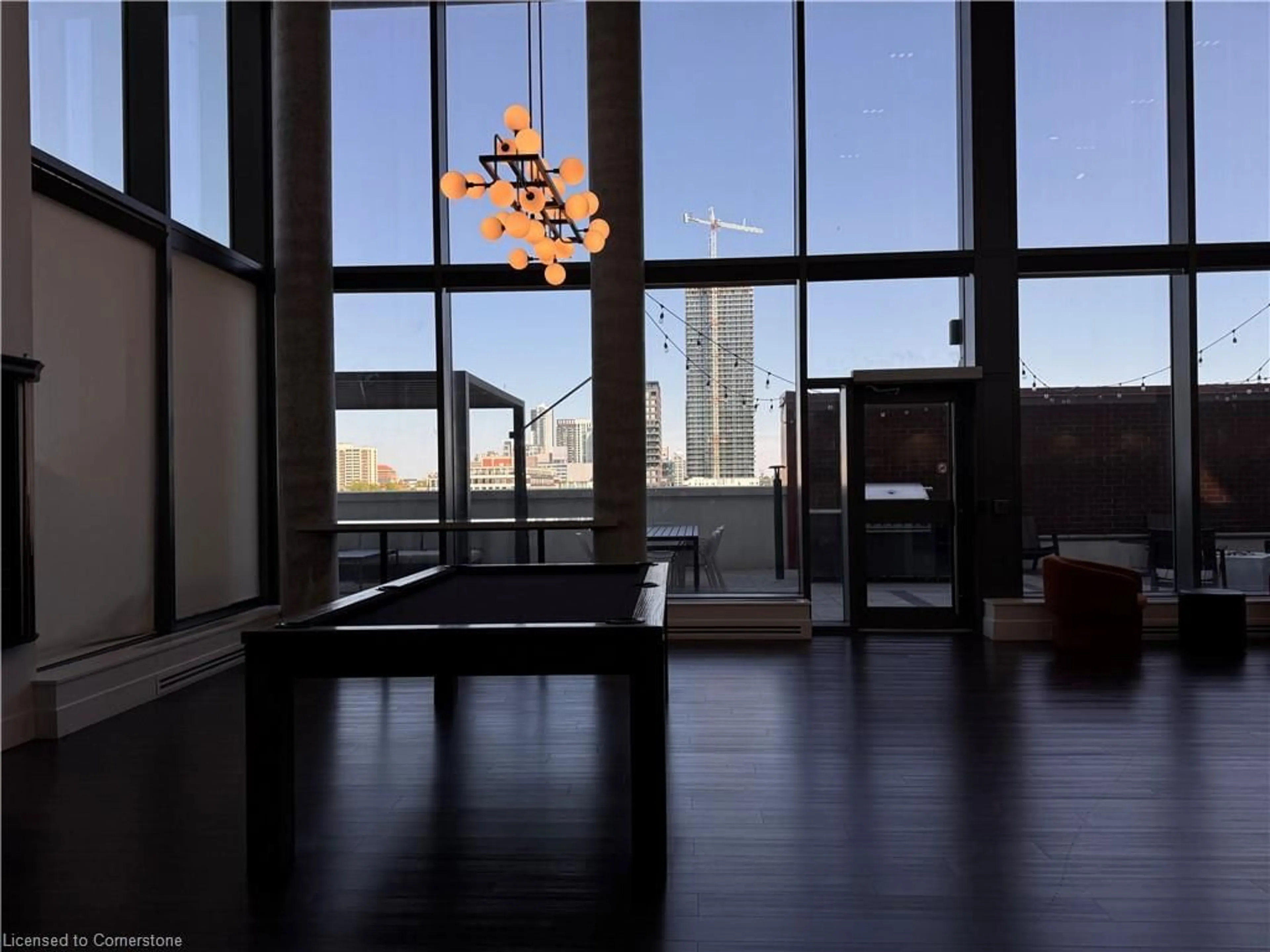 Indoor foyer for 5 Wellington St #701, Kitchener Ontario N2G 0E3
