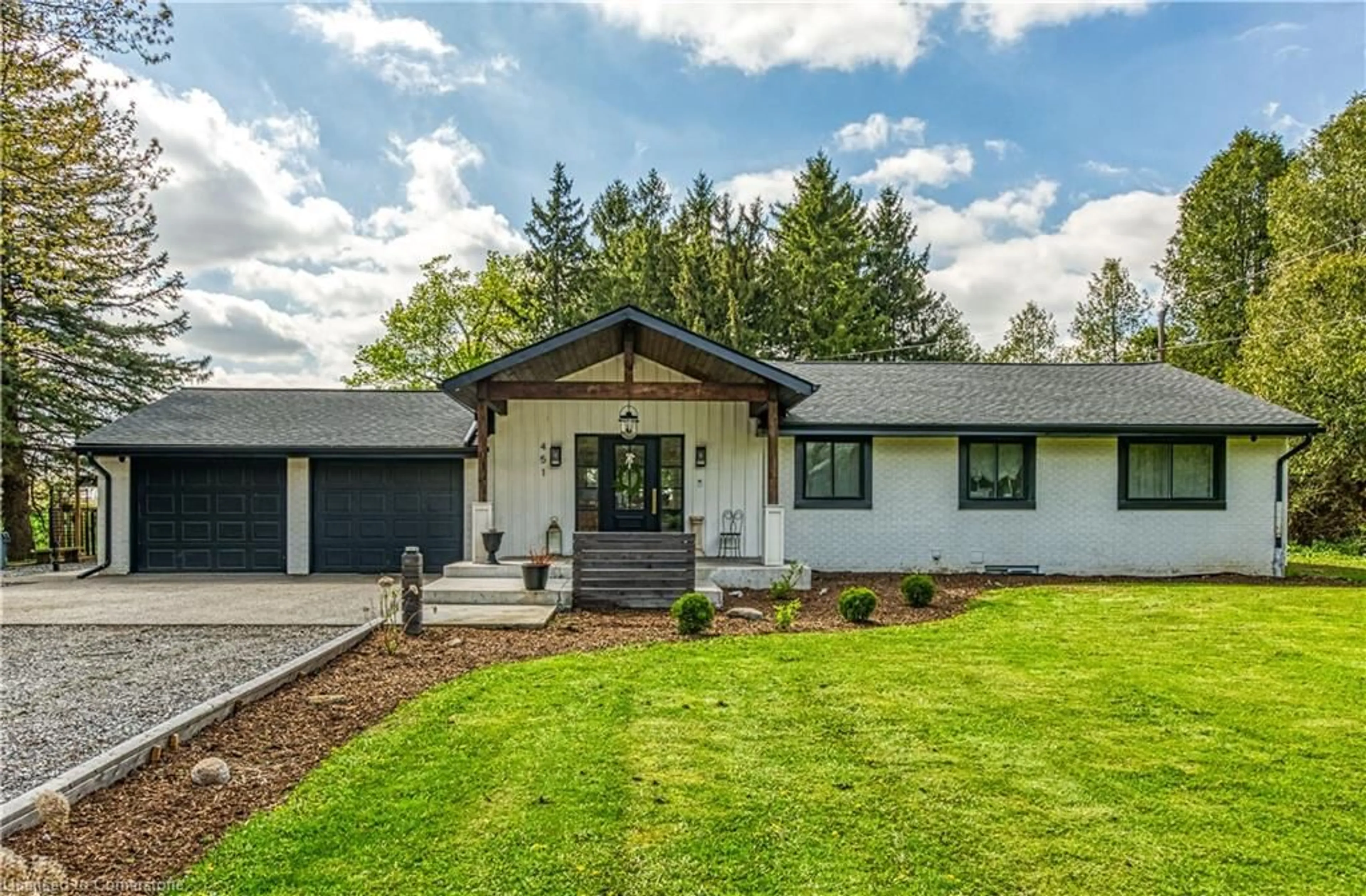 Home with vinyl exterior material, unknown for 451 Mines Rd, Caledonia Ontario N3W 1X6