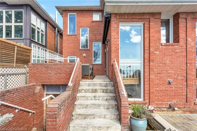 Additional property image - 327A Lake Promenade