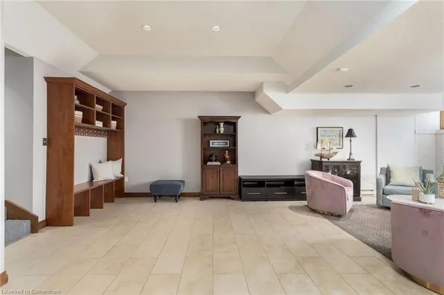 Additional property image - 327A Lake Promenade