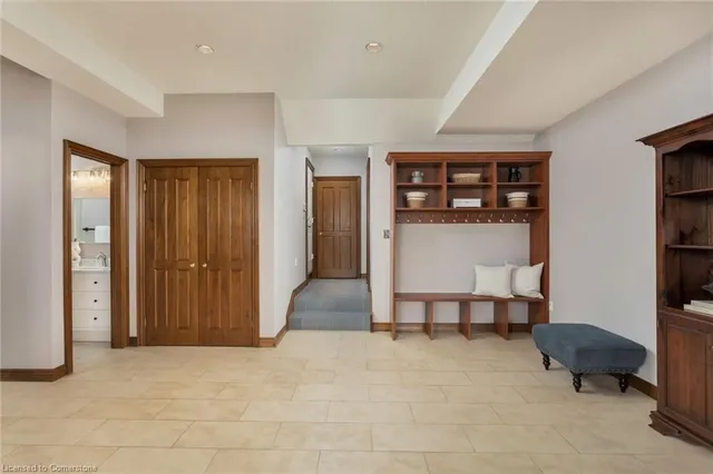 Additional property image - 327A Lake Promenade