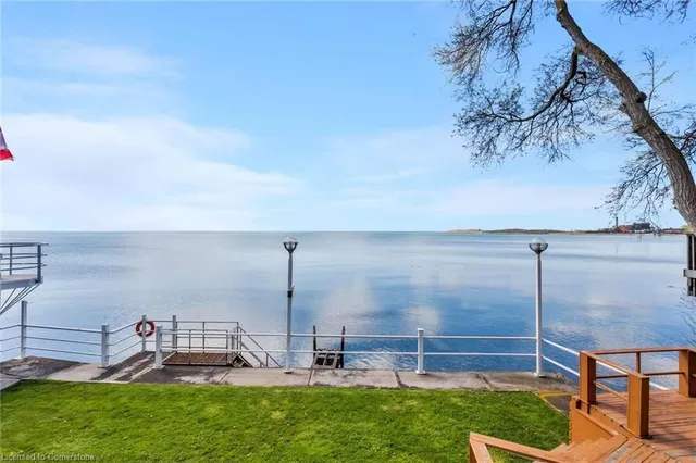 Additional property image - 327A Lake Promenade