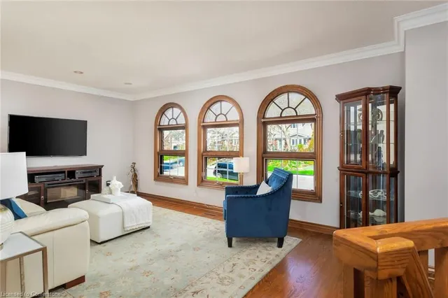 Additional property image - 327A Lake Promenade