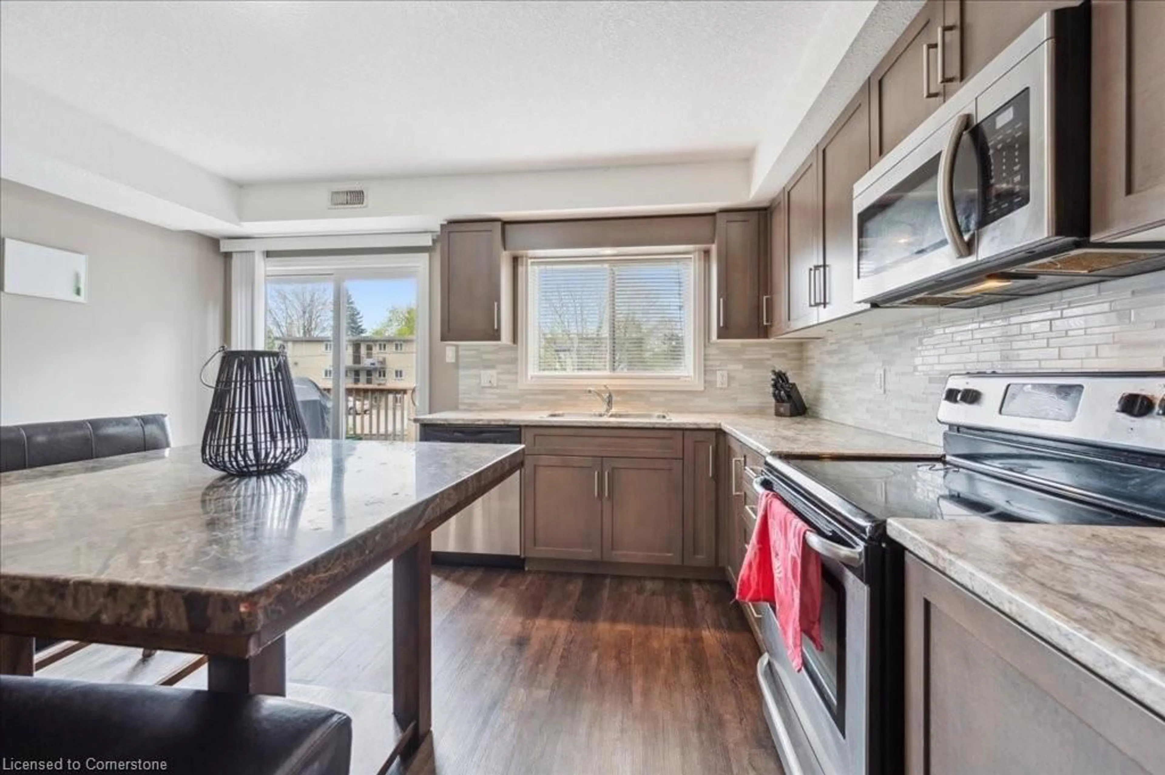 Open concept kitchen, ceramic/tile floor for 399 Greenfield Ave, Kitchener Ontario N2C 1E6