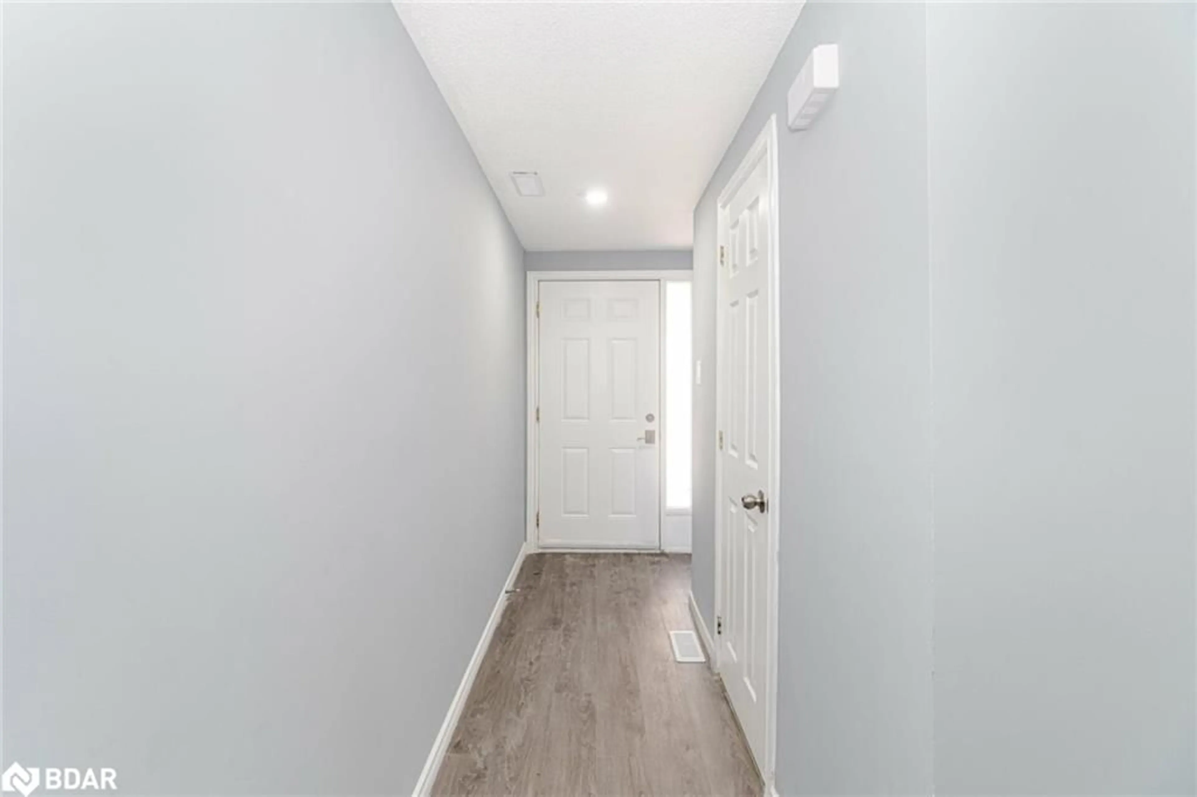 Indoor entryway for 11 Harrisford St #42, Hamilton Ontario L8K 8L7