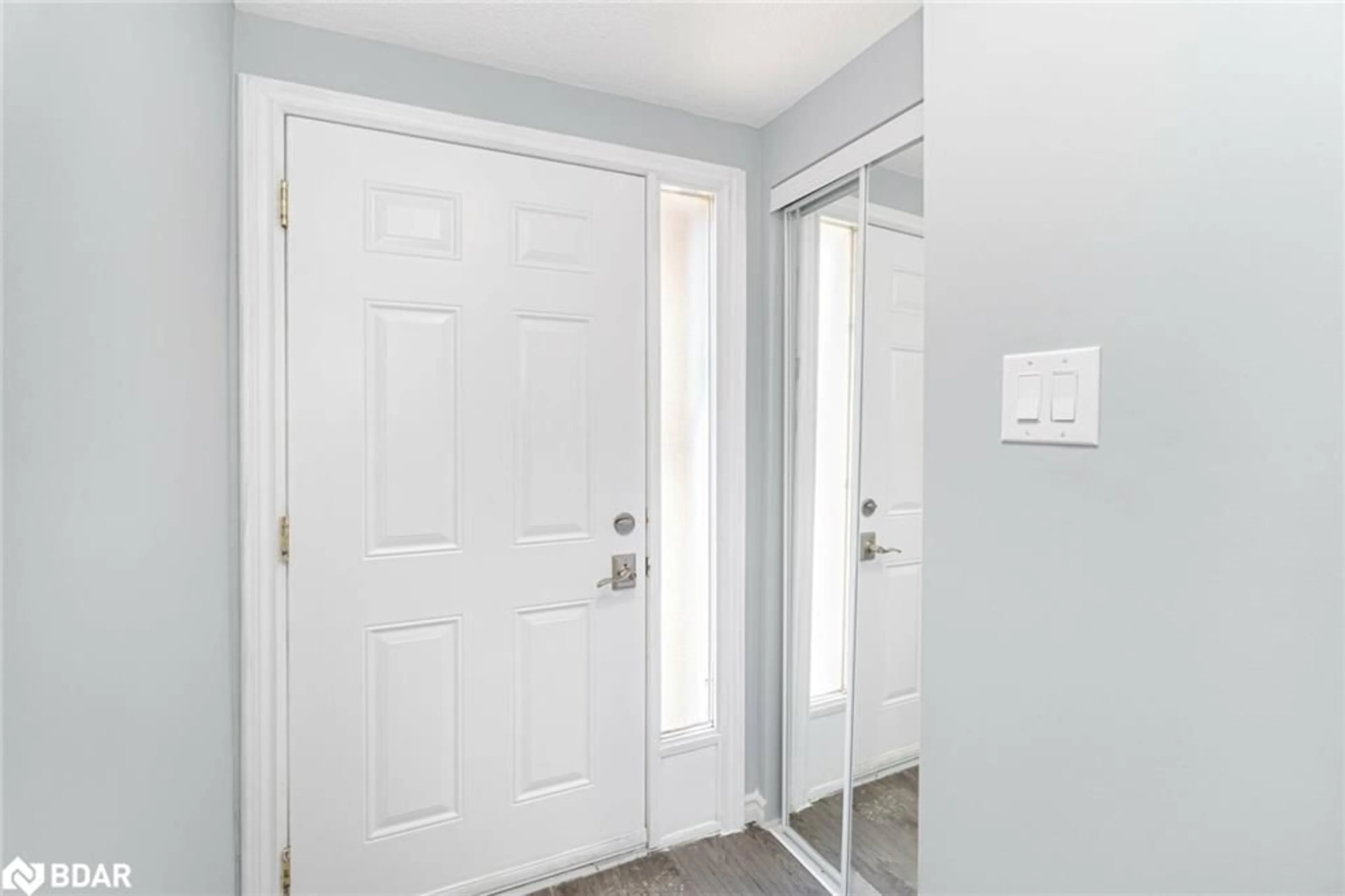 Indoor entryway for 11 Harrisford St #42, Hamilton Ontario L8K 8L7