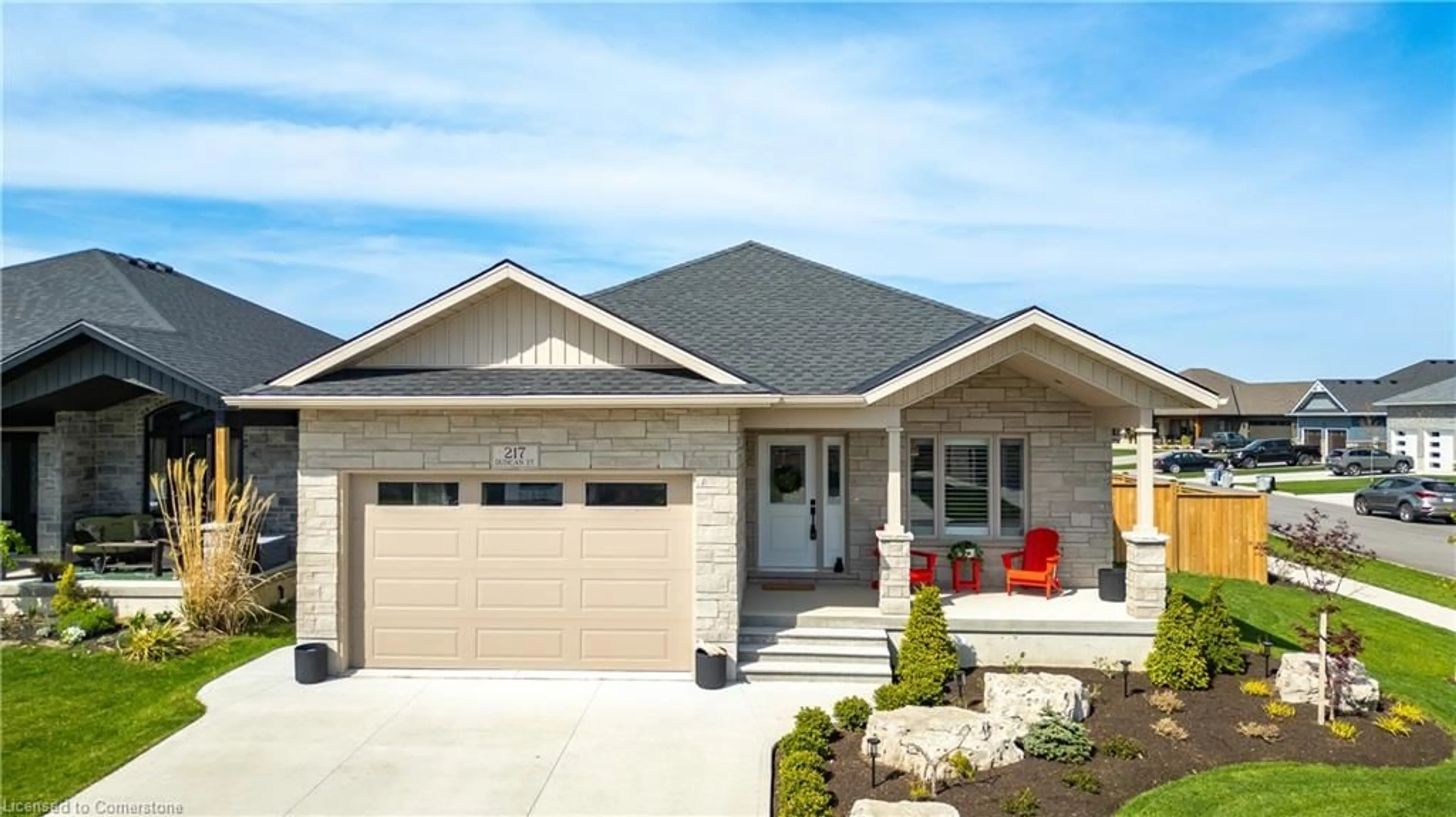 Home with vinyl exterior material, street for 217 Duncan St, Mitchell Ontario N0K 1N0
