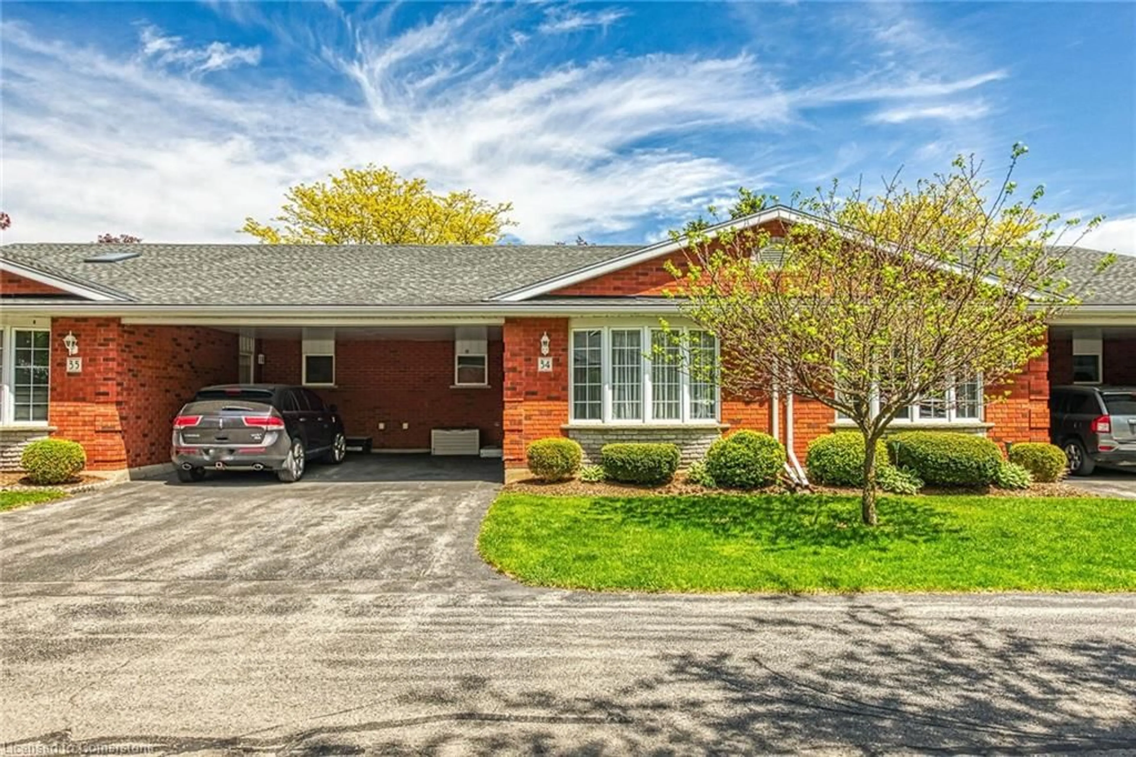 Home with brick exterior material, street for 175 Victoria St #34, Simcoe Ontario N3Y 5L8