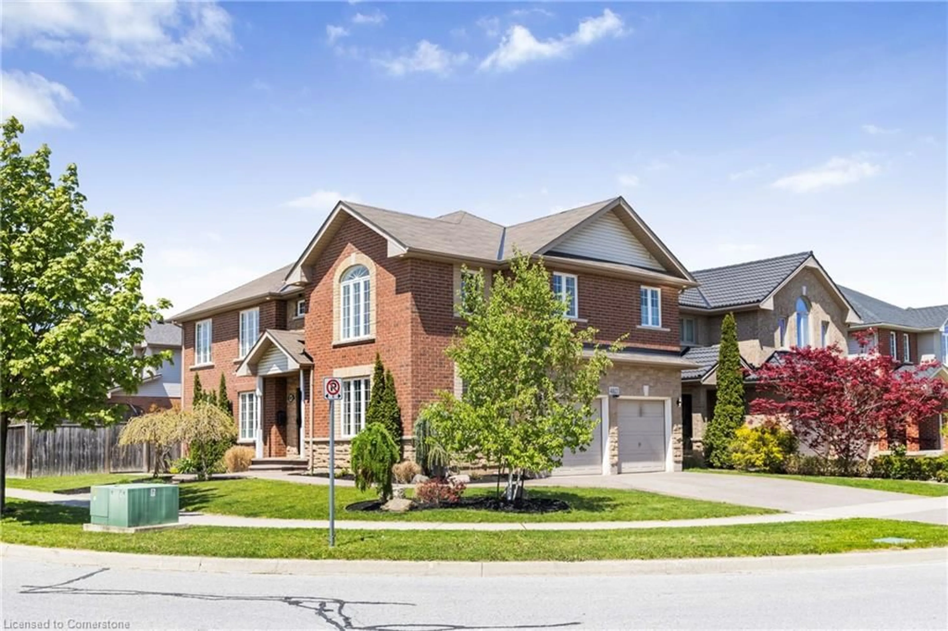 Home with brick exterior material, street for 4812 Northgate Cres, Beamsville Ontario L3J 0G2