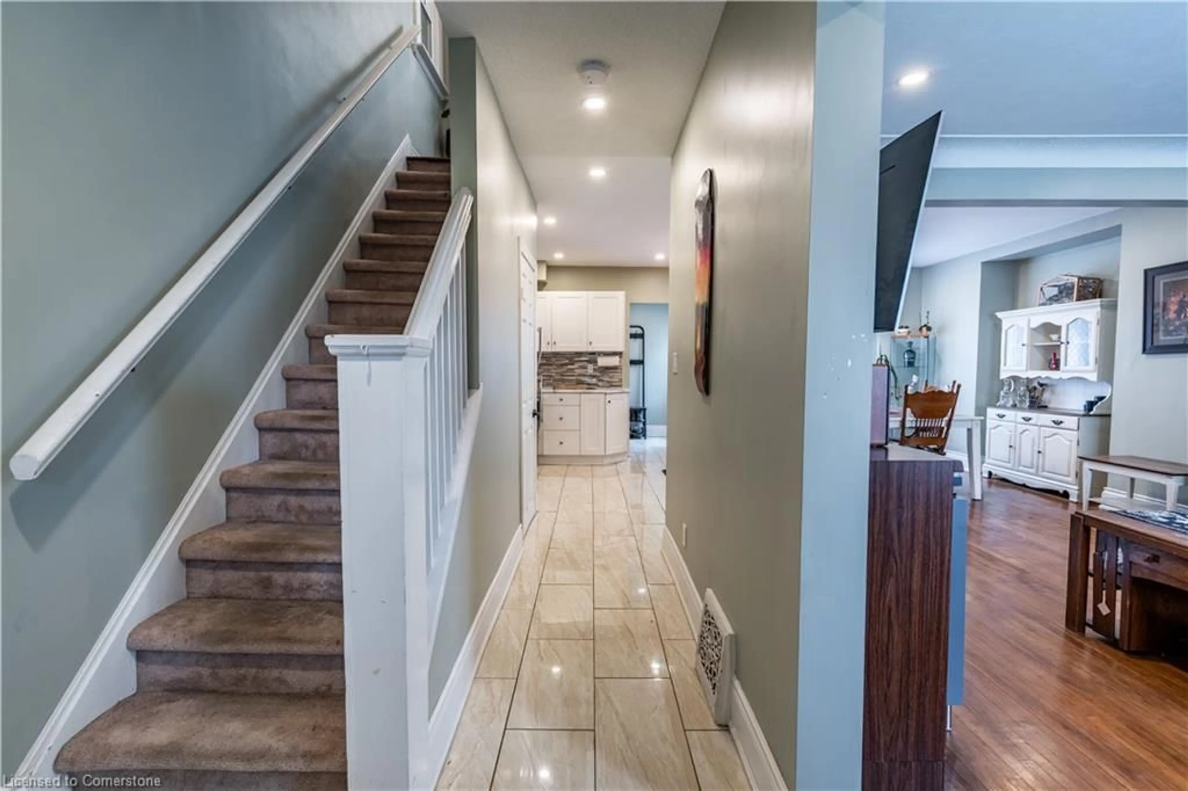 Unknown for 152 London St, Hamilton Ontario L8H 4B7