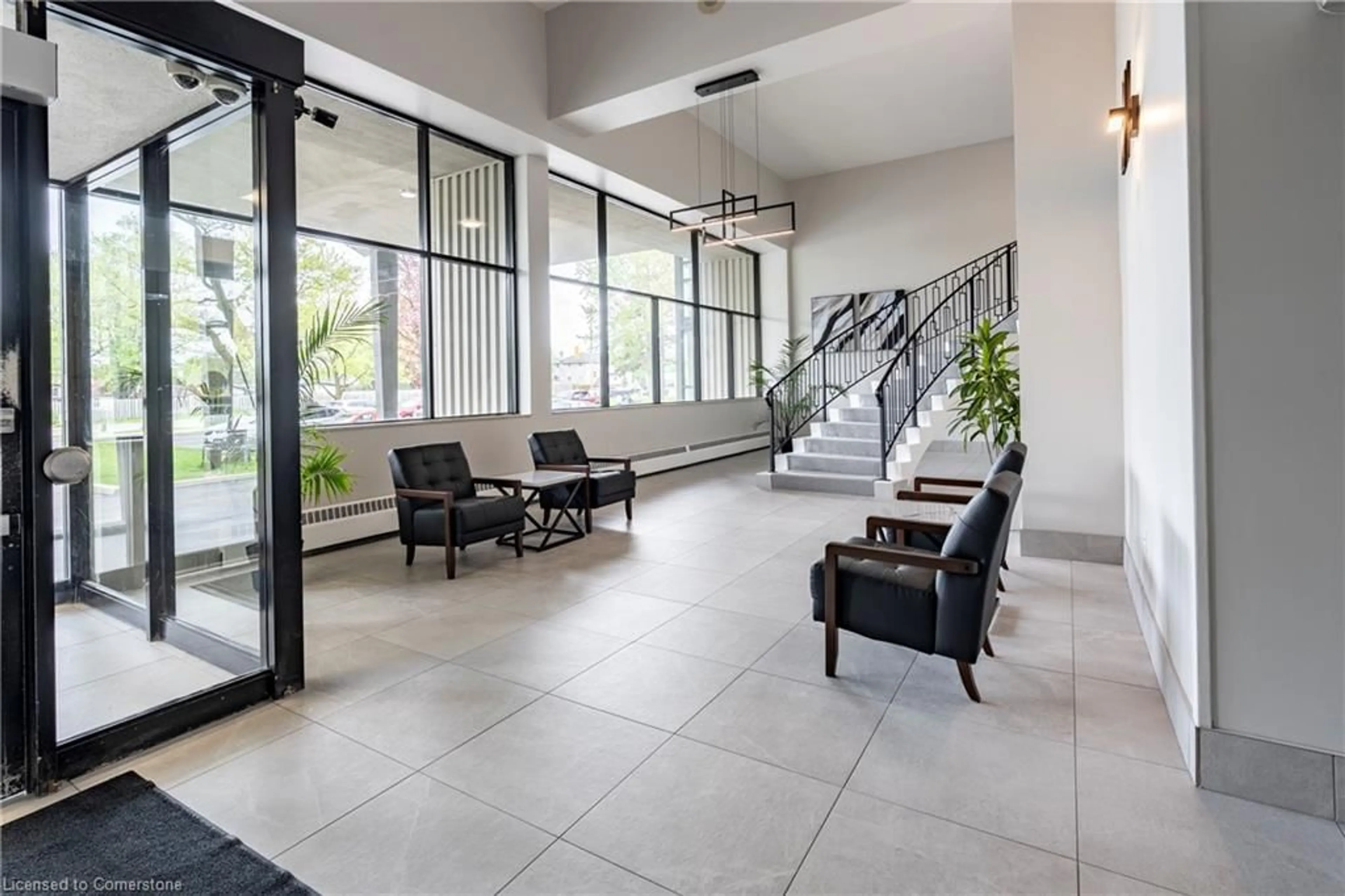 Indoor foyer for 24 Midland Dr #503B, Kitchener Ontario N2A 2A8