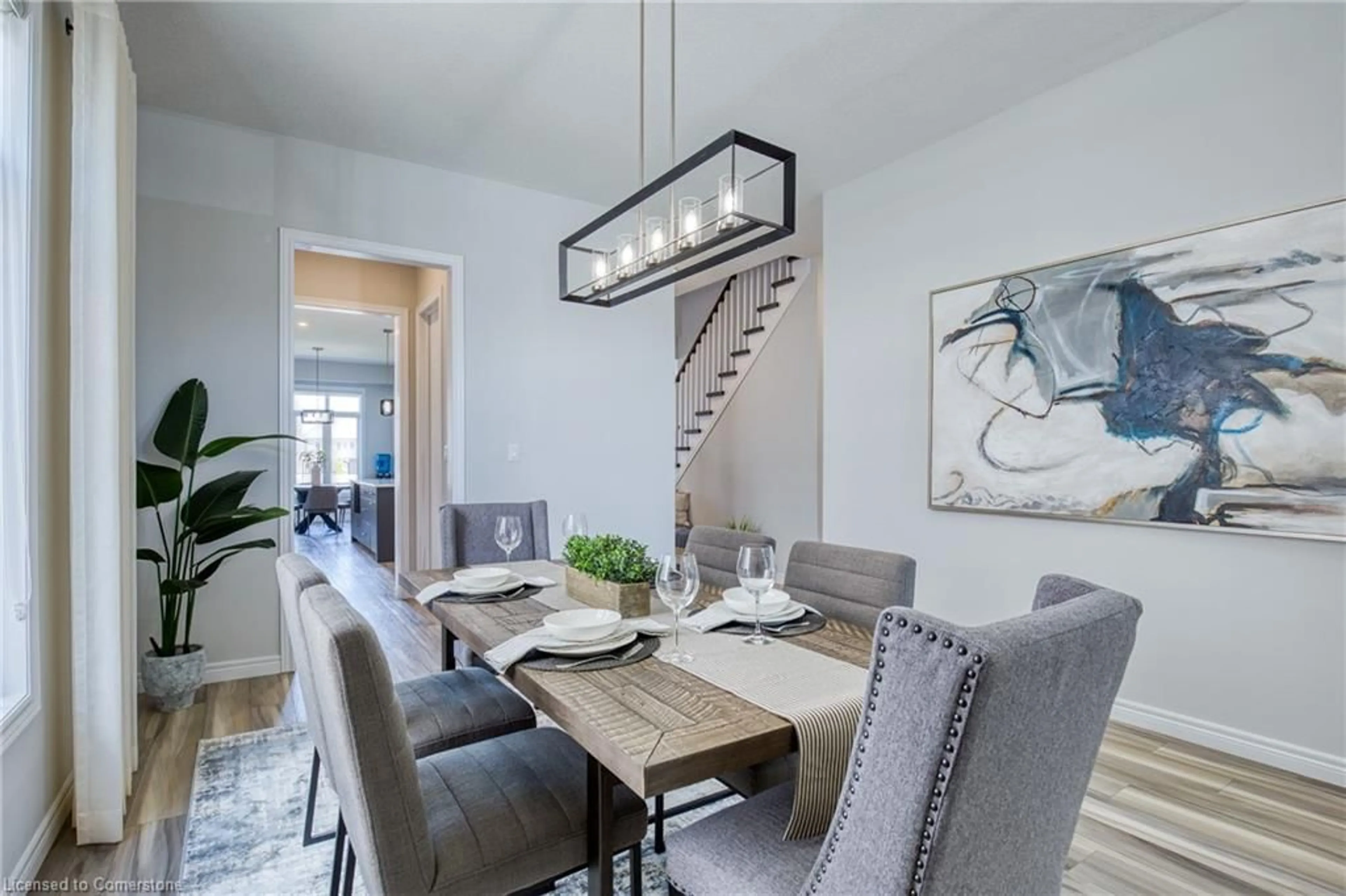 Dining room, unknown for 80 Arlington Pky, Paris Ontario N3L 0G5