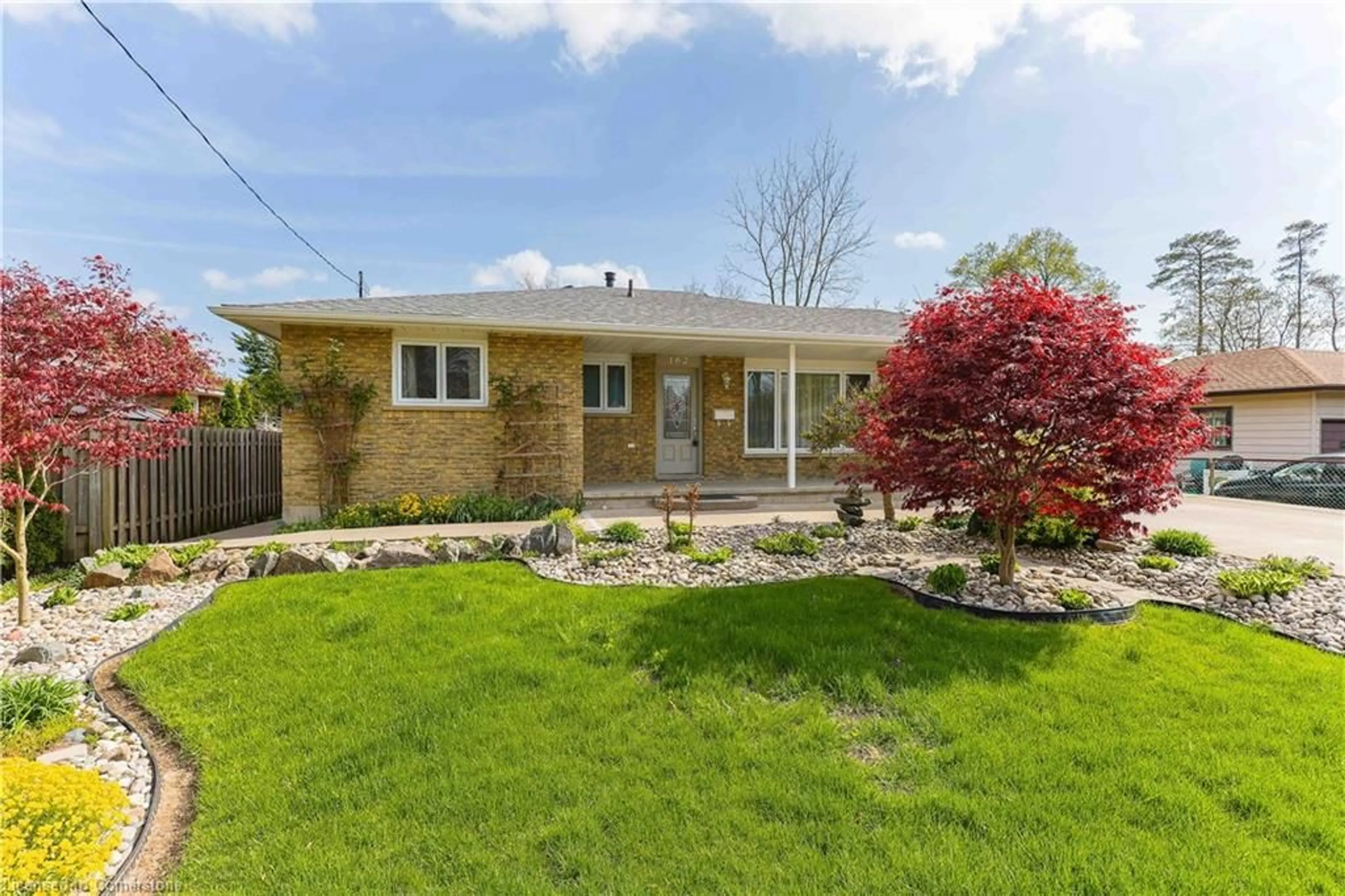Home with brick exterior material, street for 162 Victoria St, Simcoe Ontario N3Y 1L8