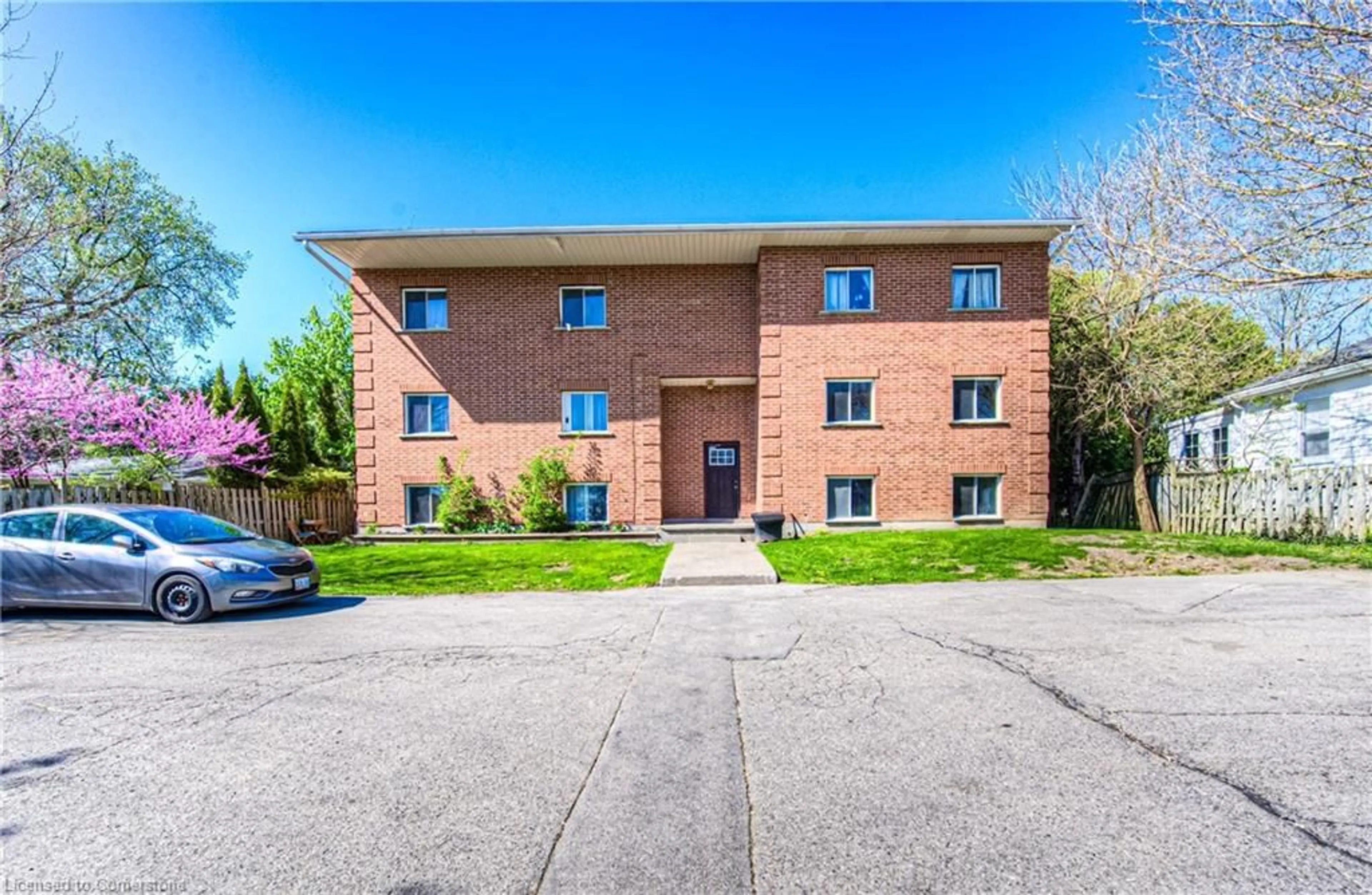 Home with brick exterior material, building for 75 South Dr, Kitchener Ontario N2M 4B4