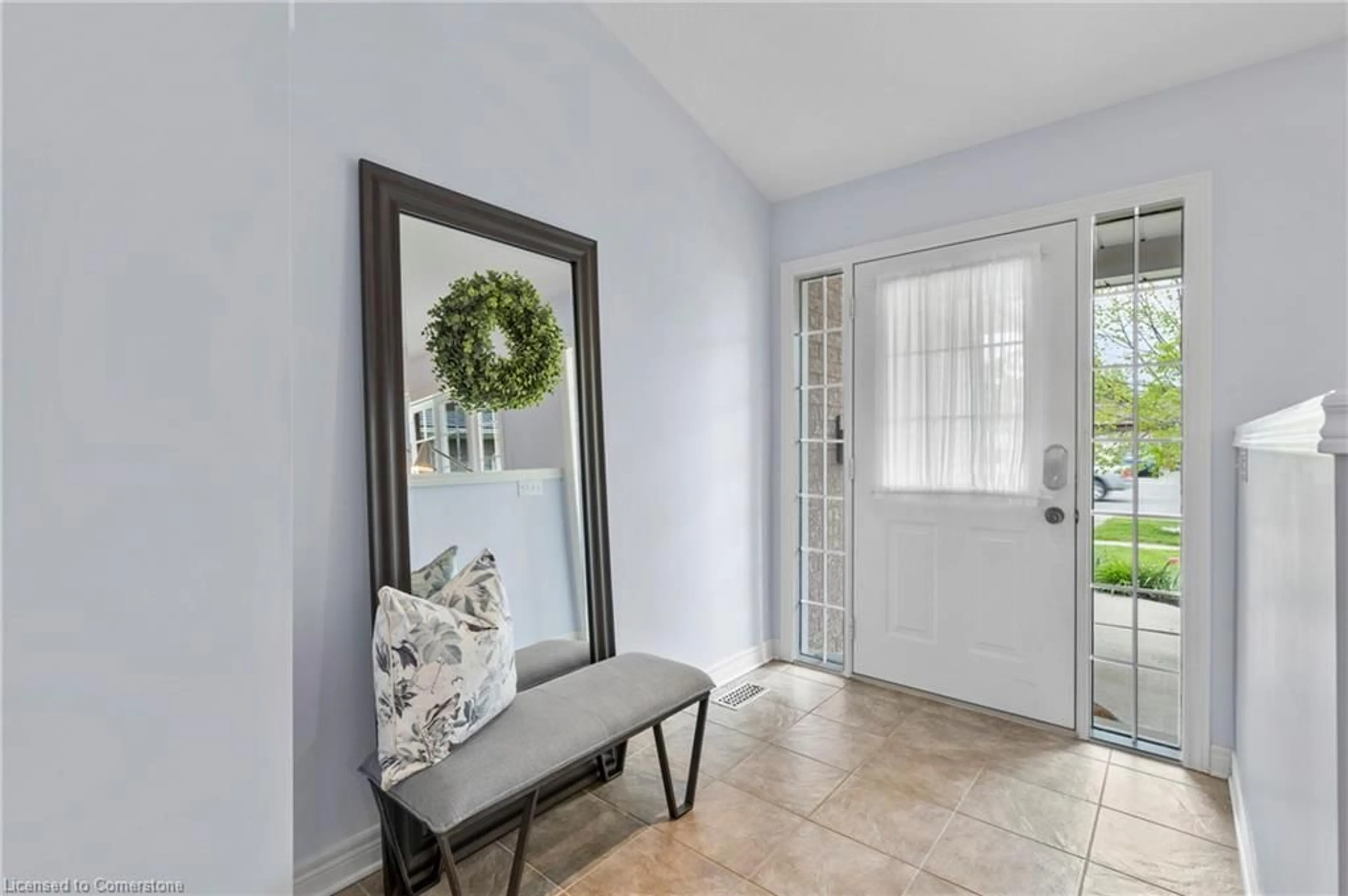 Indoor entryway for 47 First St Louth, St. Catharines Ontario L2W 1C7