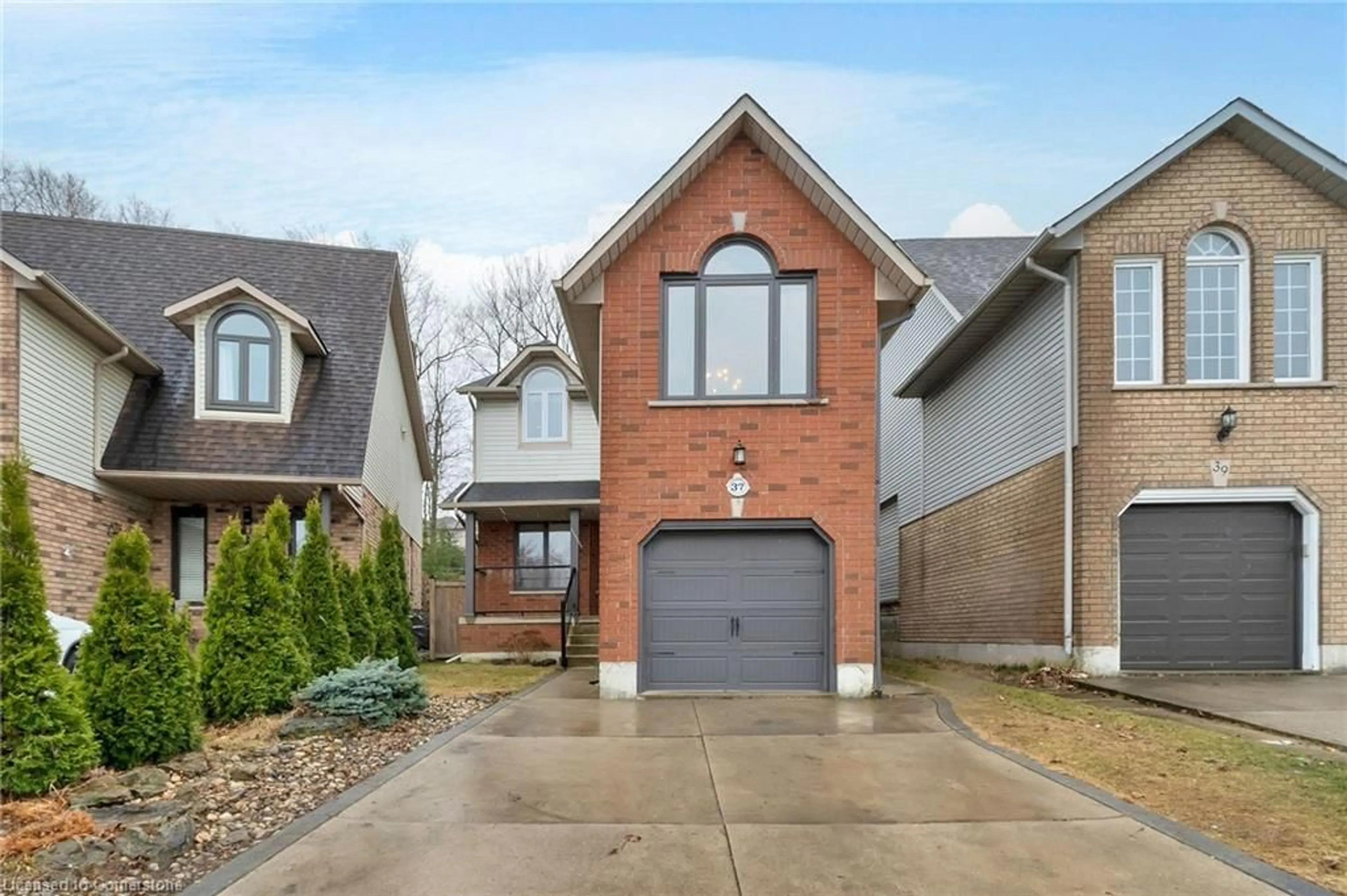 Home with brick exterior material, street for 37 Dalegrove Cres, Stoney Creek Ontario L8J 3R5