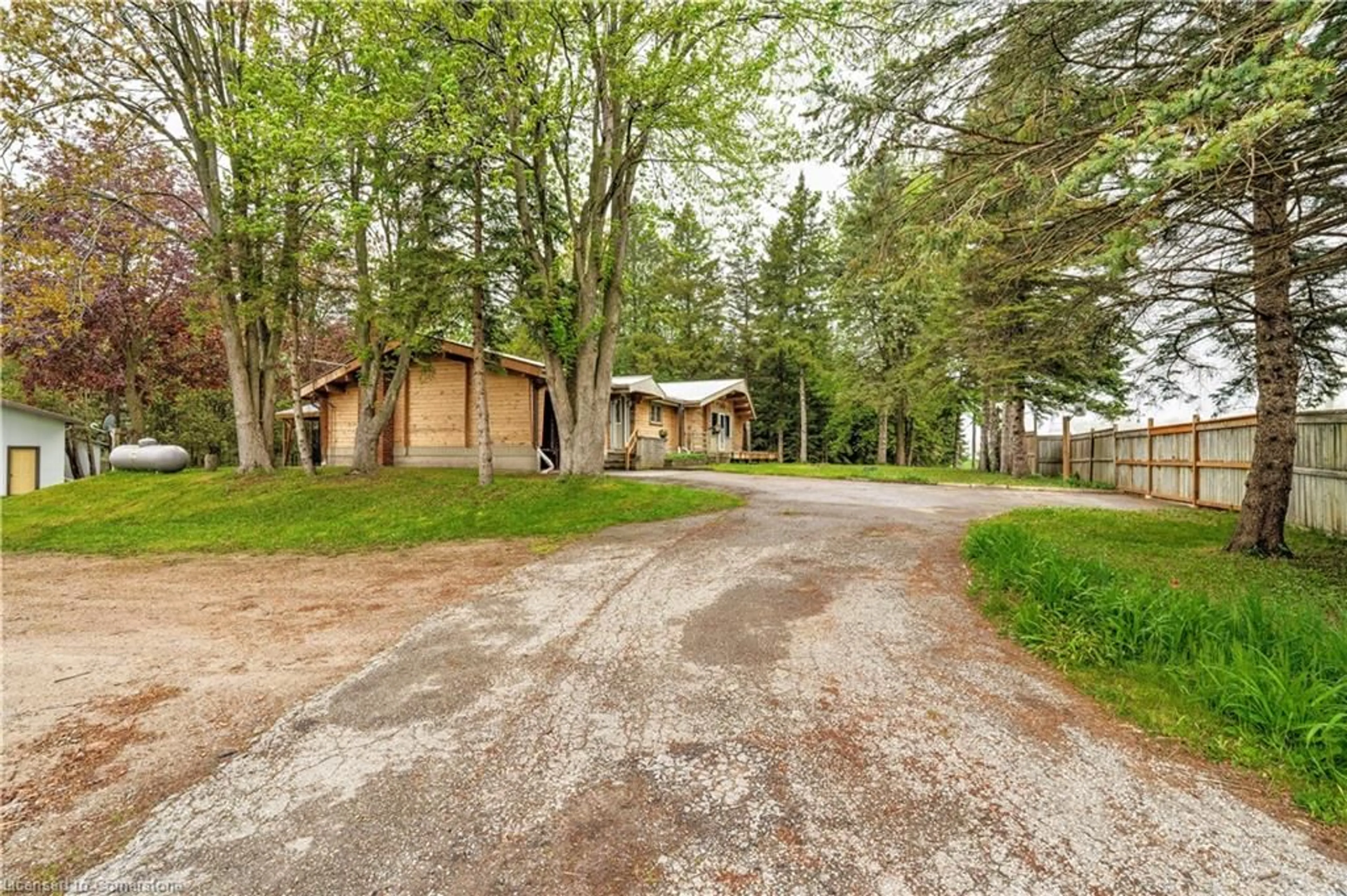 Unknown for 1253 Highway No. 6, Millgrove Ontario L0R 1V0